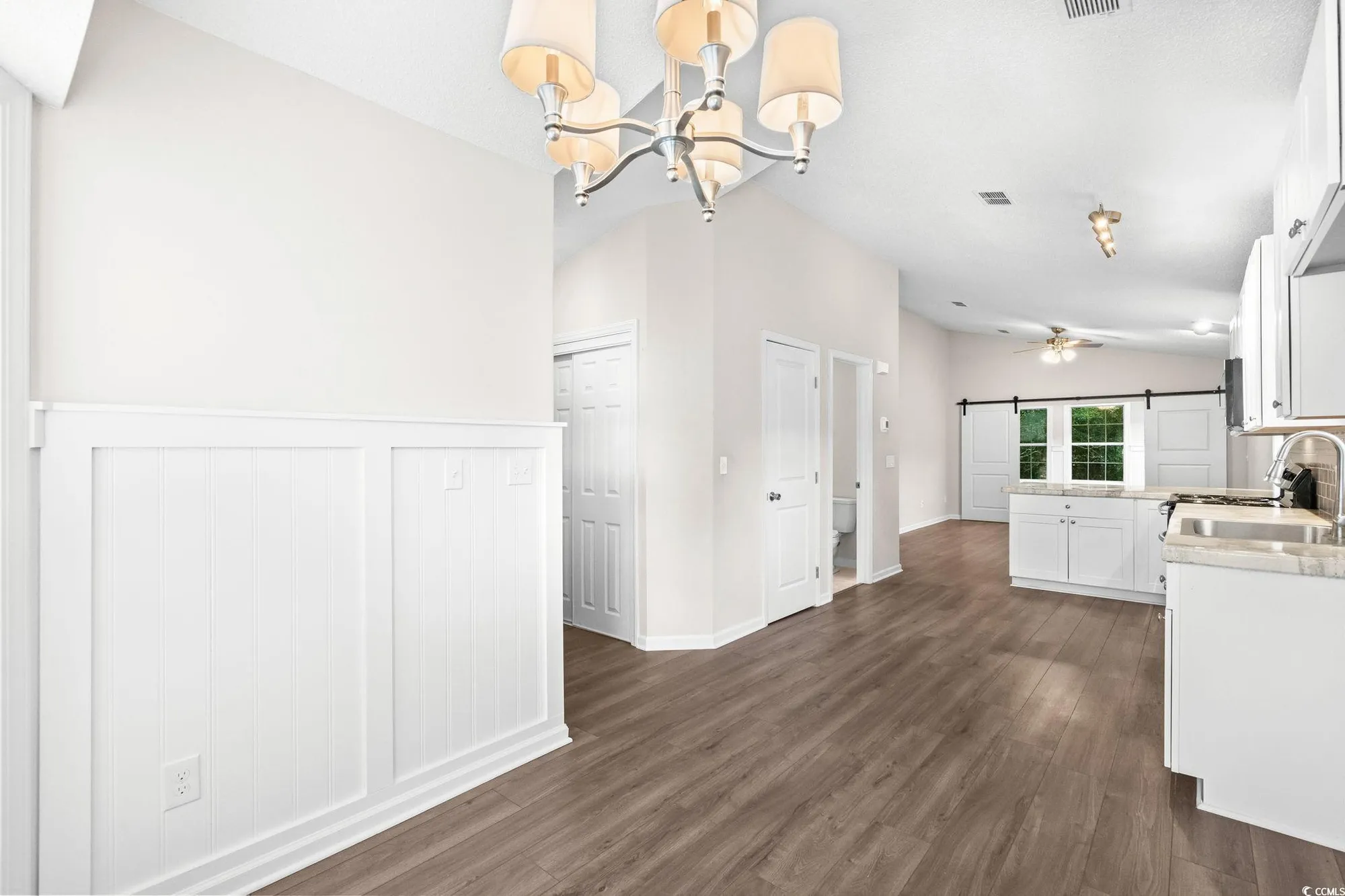 Property Slideshow image 14 of 39 | 1503 saint george ln, Myrtle Beach, SC, 29588