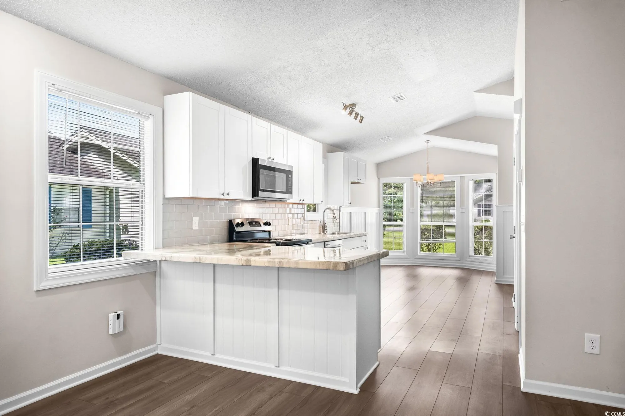 Property Slideshow image 11 of 39 | 1503 saint george ln, Myrtle Beach, SC, 29588