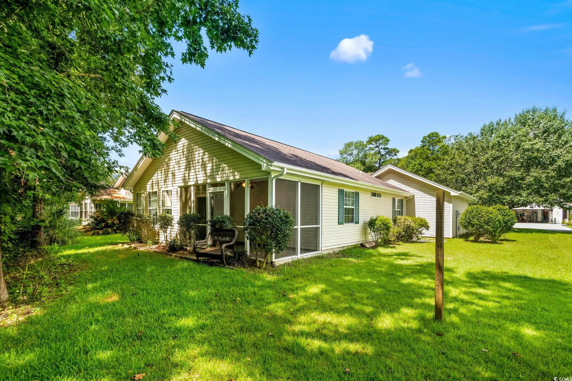 Property Slideshow image 24 of 39 | 1503 saint george ln, Myrtle Beach, SC, 29588