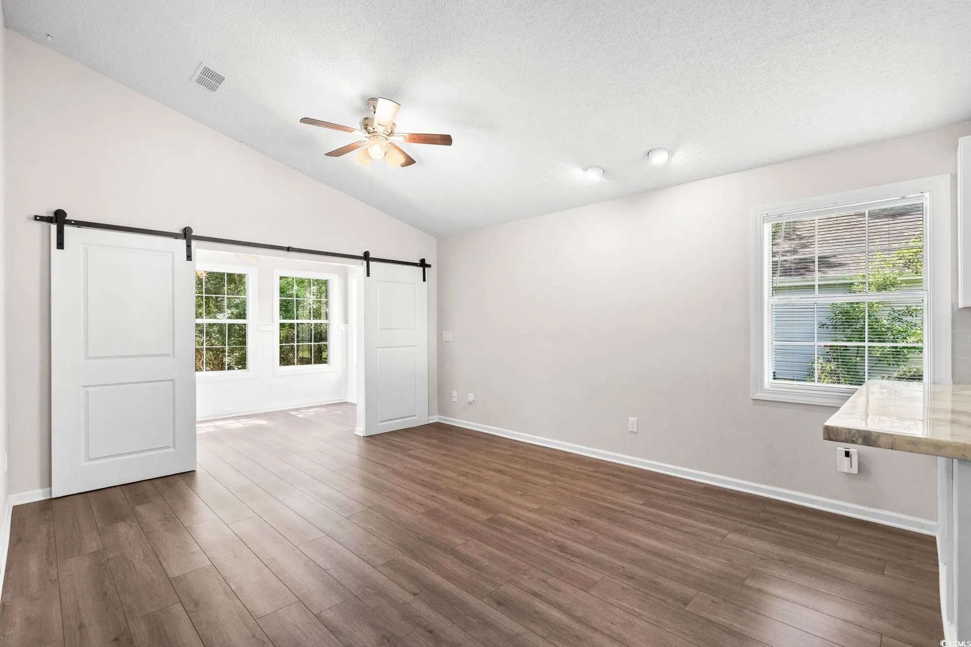 Property Slideshow image 7 of 39 | 1503 saint george ln, Myrtle Beach, SC, 29588