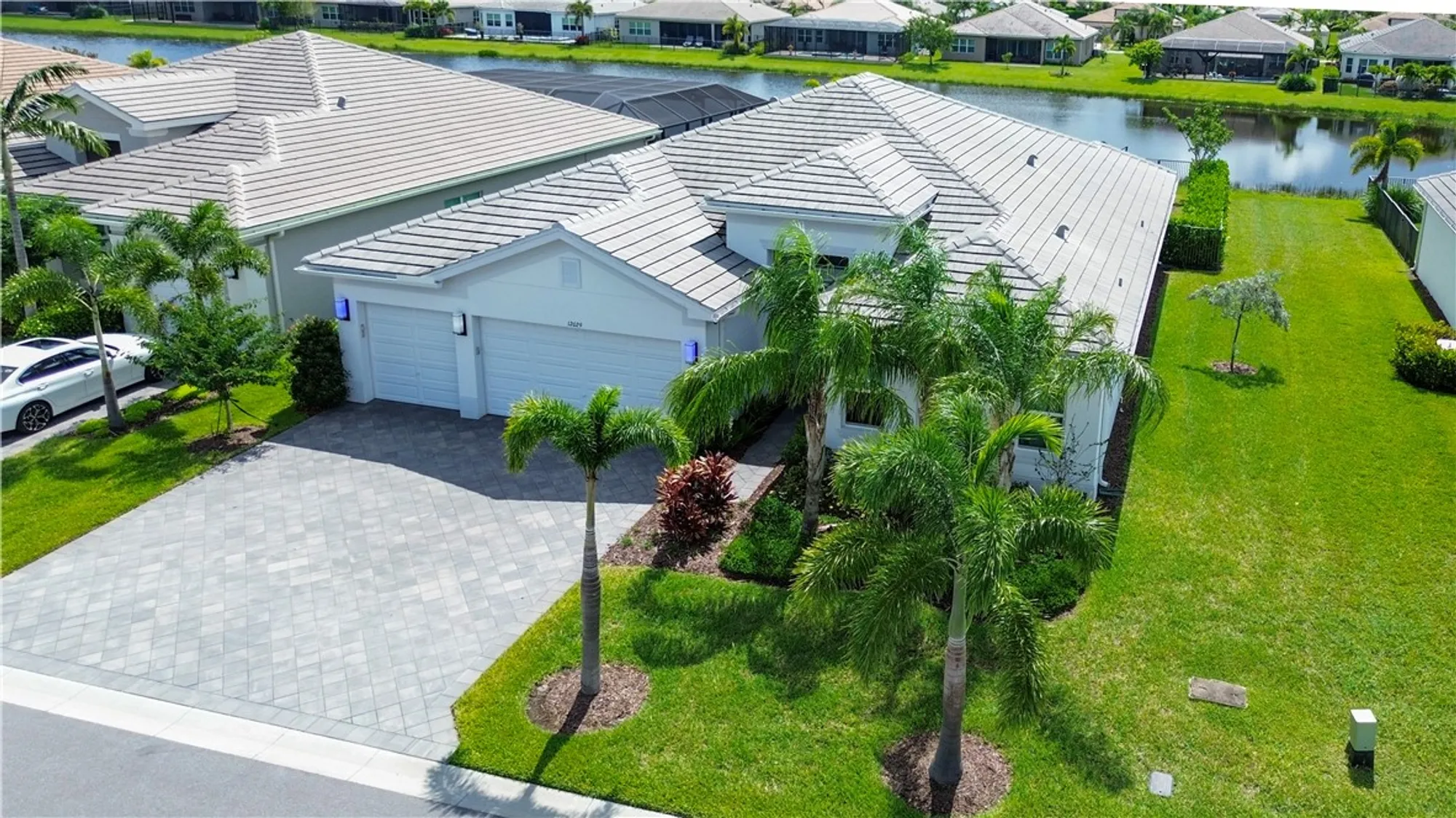 Property Slideshow image 25 of 36 | 12029 sw water lily ter, Port St Lucie, FL, 34987