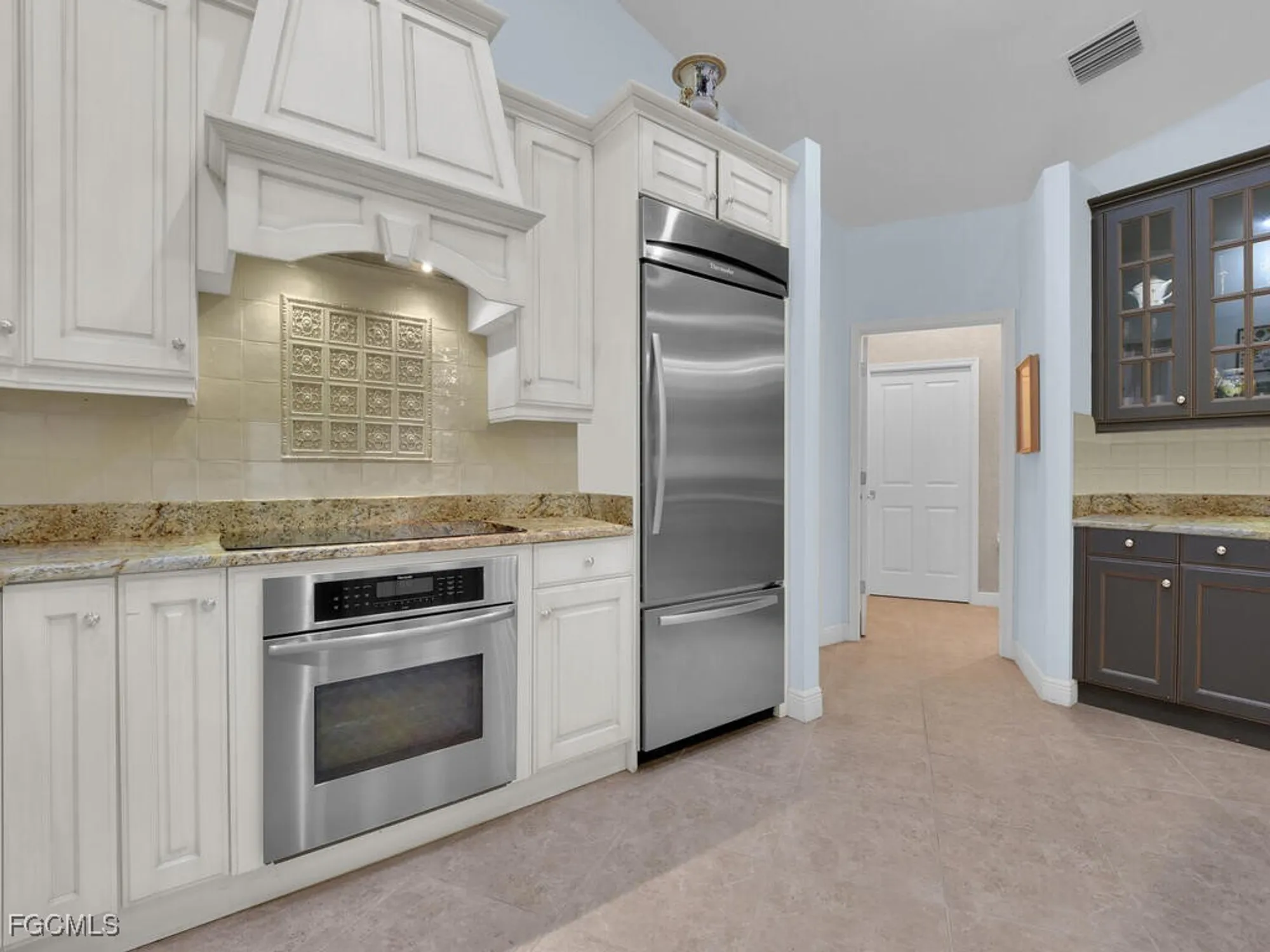 Property Slideshow image 14 of 42 | 3480 fiddlehead ct, Bonita Springs, FL, 34134