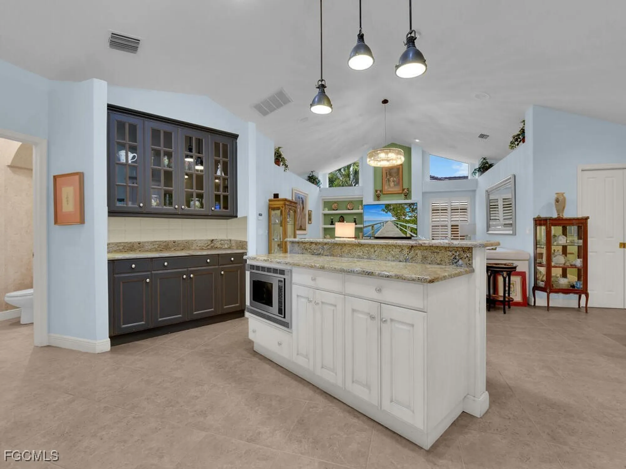 Property Slideshow image 15 of 42 | 3480 fiddlehead ct, Bonita Springs, FL, 34134