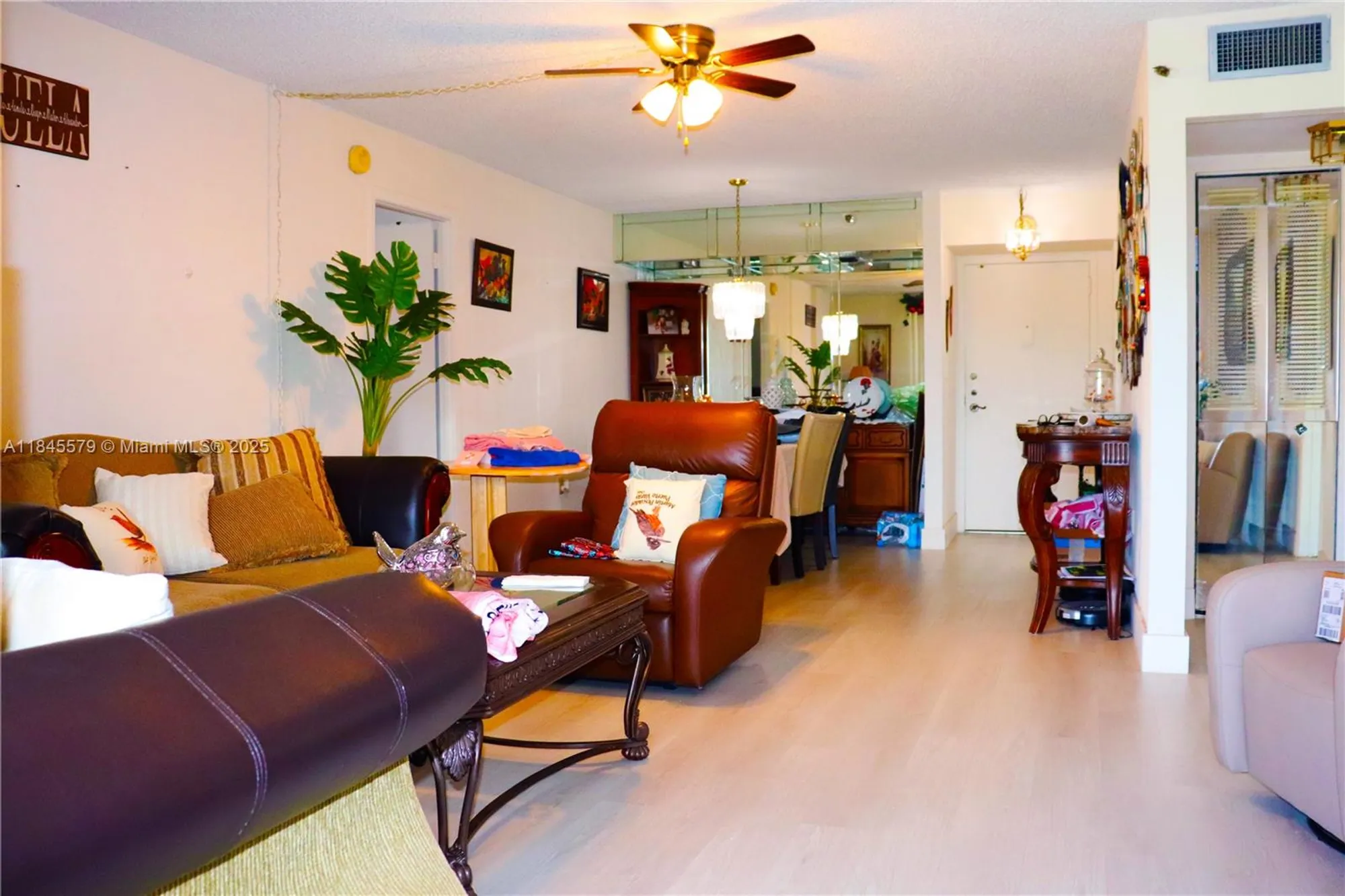 Property Slideshow image 19 of 73 | 900 saint charles pl apt 316, Pembroke Pines, FL, 33026