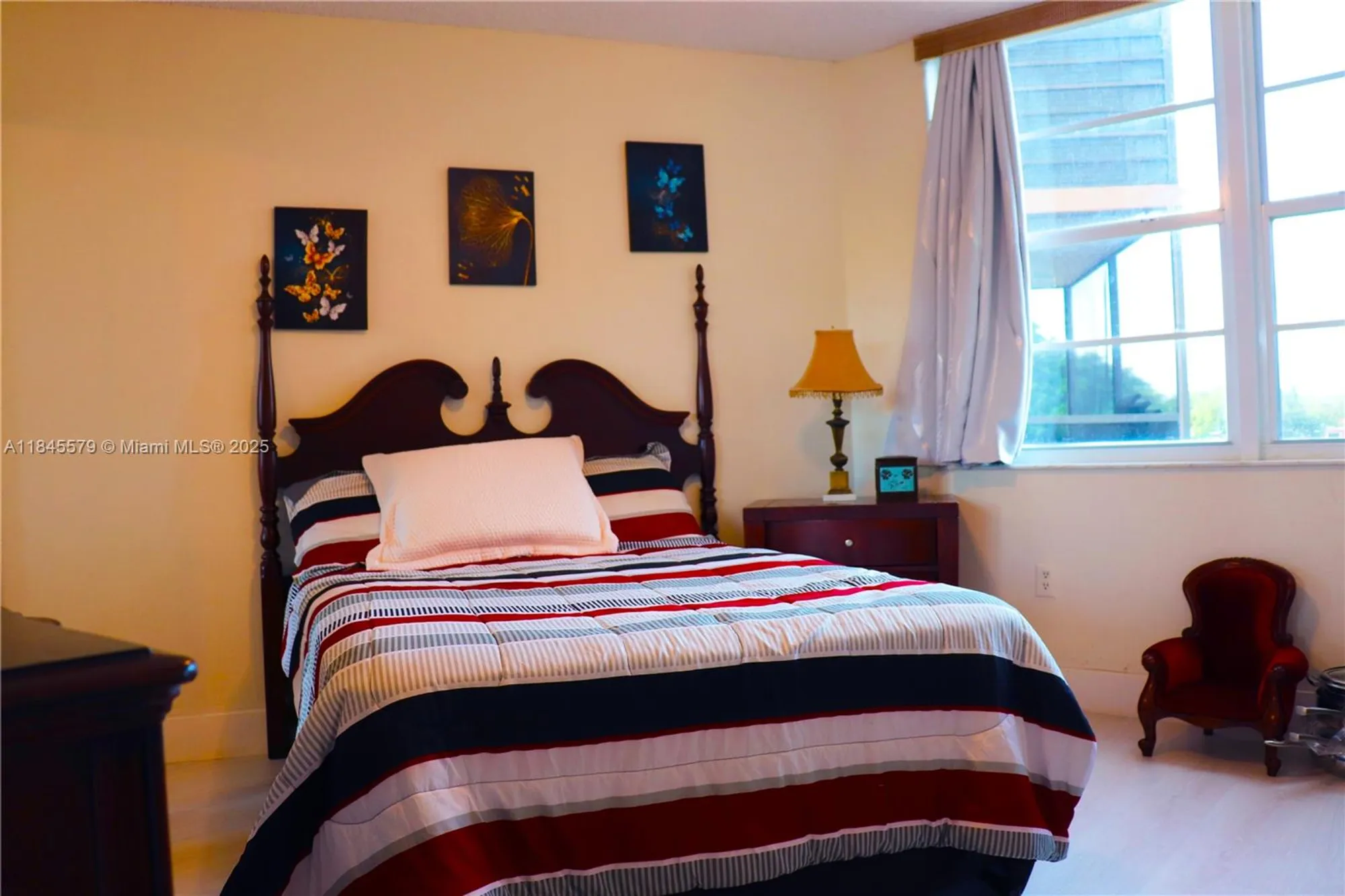 Property Slideshow image 33 of 73 | 900 saint charles pl apt 316, Pembroke Pines, FL, 33026