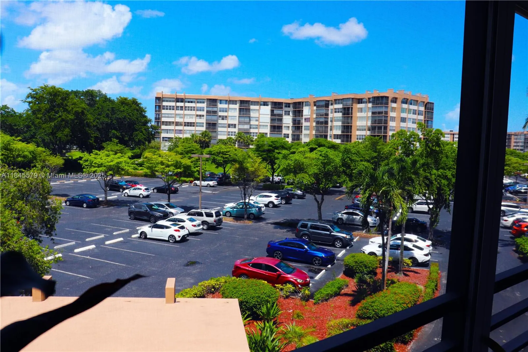 Property Slideshow image 4 of 73 | 900 saint charles pl apt 316, Pembroke Pines, FL, 33026