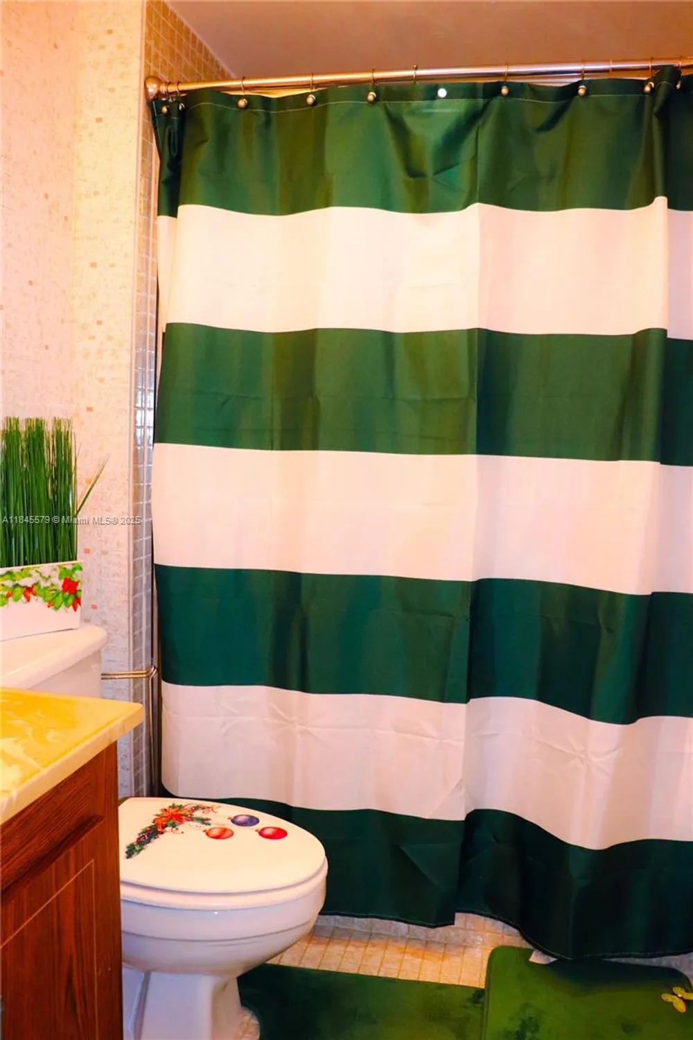 Property Slideshow image 43 of 73 | 900 saint charles pl apt 316, Pembroke Pines, FL, 33026