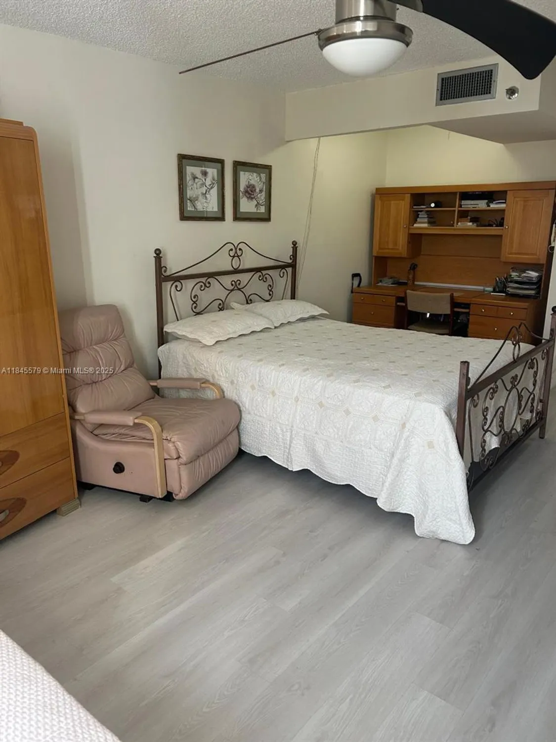 Property Slideshow image 54 of 73 | 900 saint charles pl apt 316, Pembroke Pines, FL, 33026