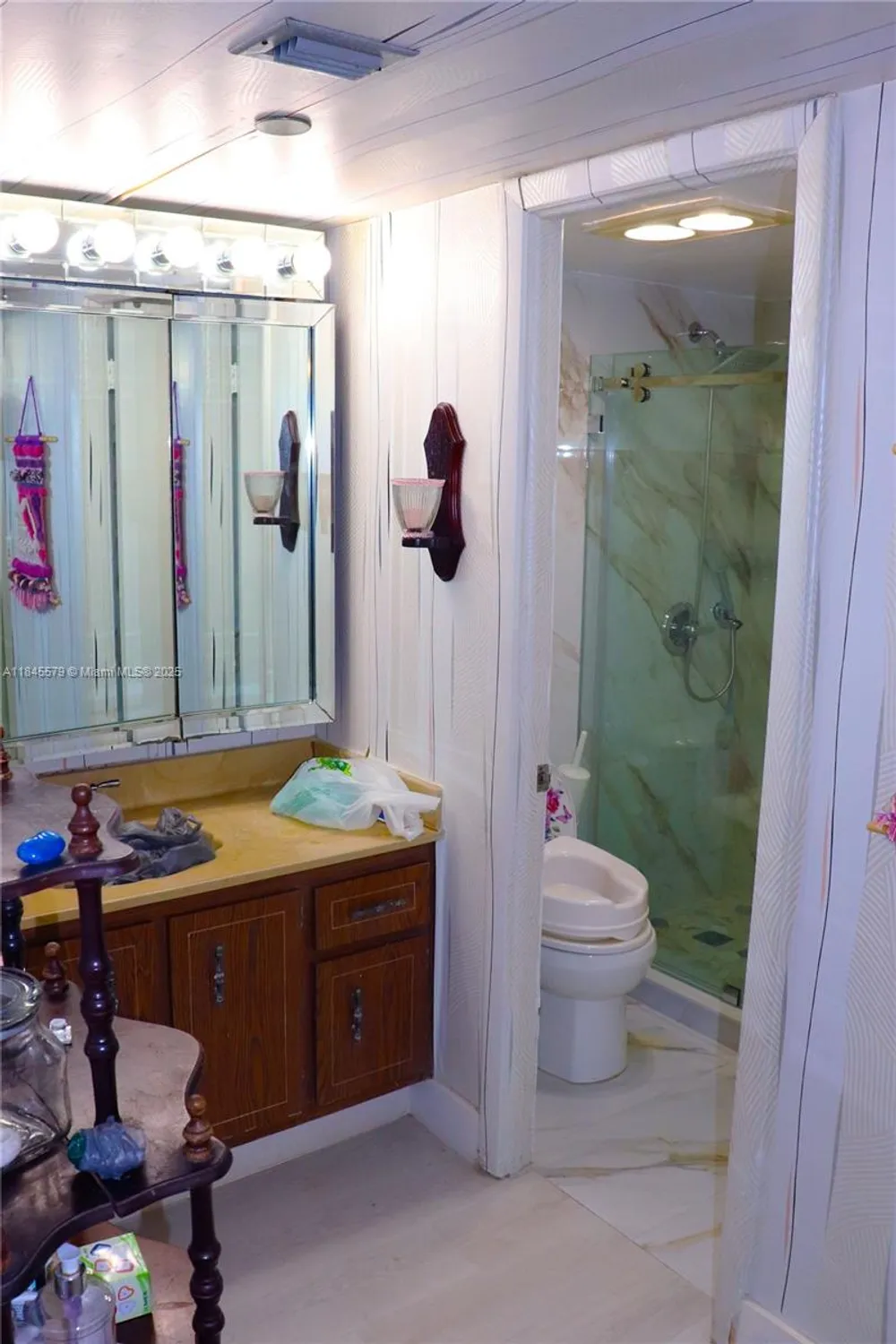 Property Slideshow image 55 of 73 | 900 saint charles pl apt 316, Pembroke Pines, FL, 33026