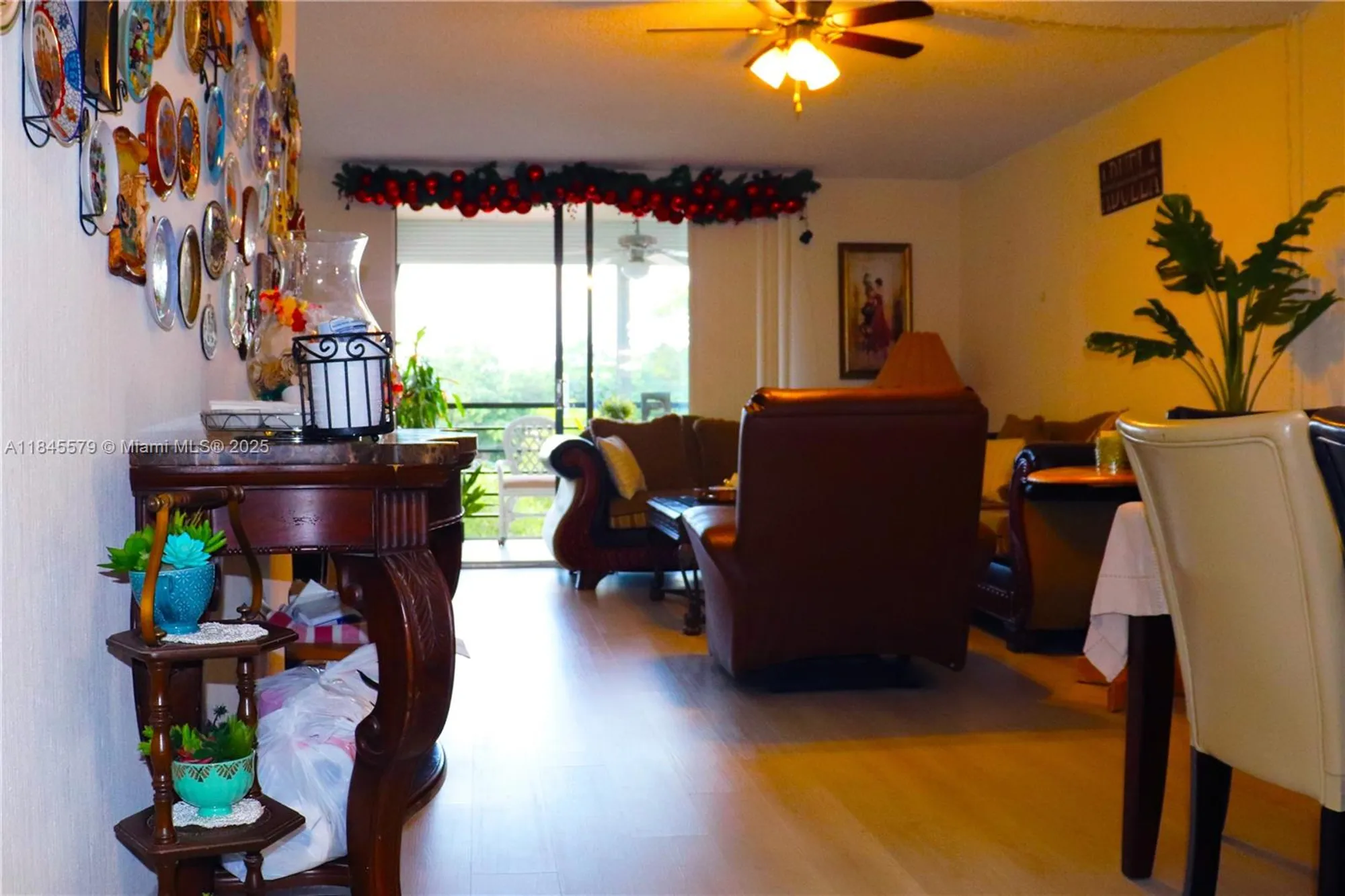 Property Slideshow image 9 of 73 | 900 saint charles pl apt 316, Pembroke Pines, FL, 33026