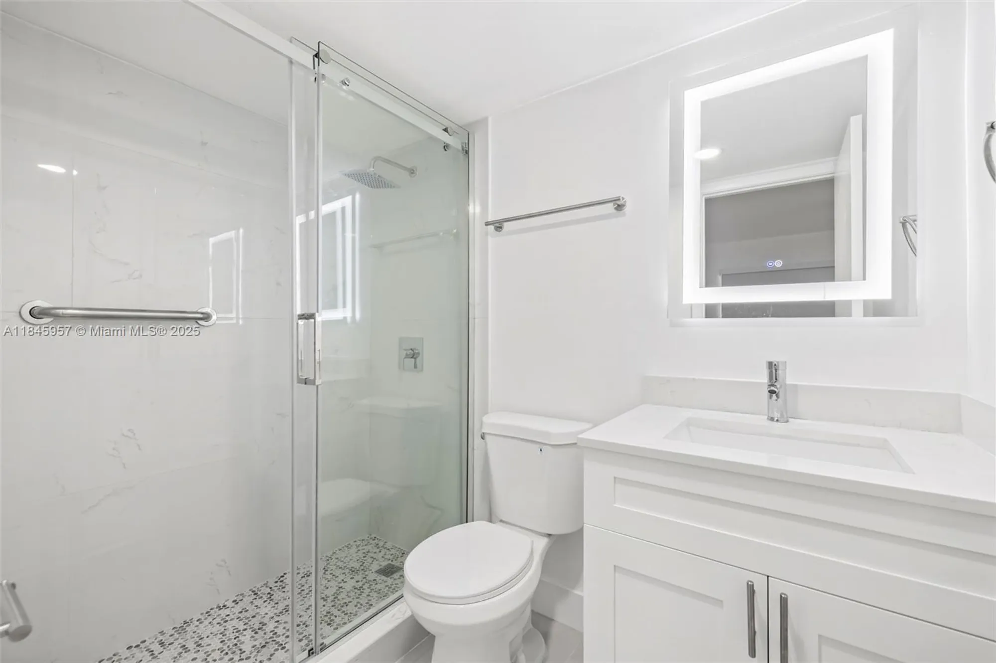 Property Slideshow image 18 of 21 | 13455 sw 9th ct apt 315j, Pembroke Pines, FL, 33027