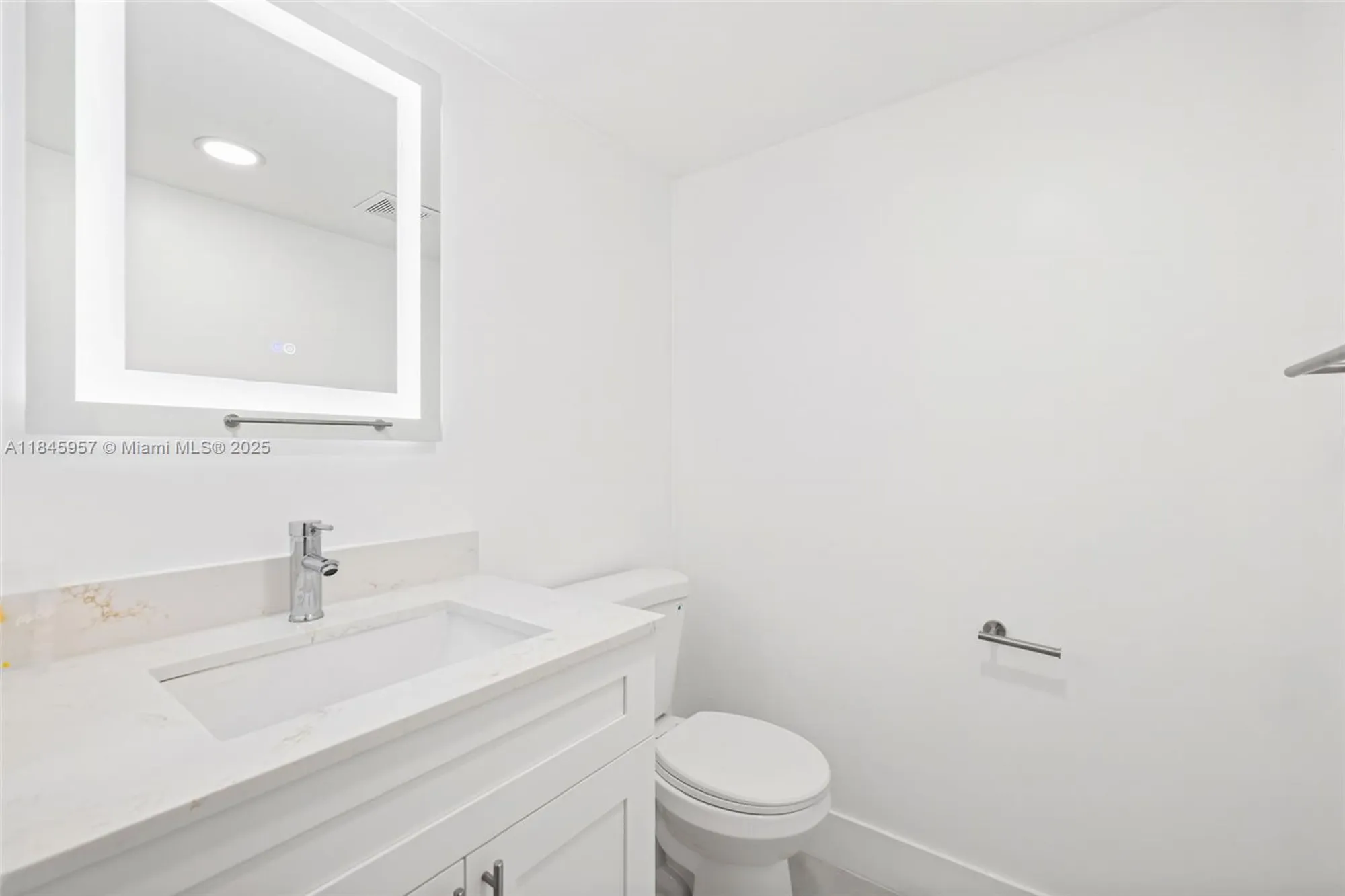 Property Slideshow image 11 of 21 | 13455 sw 9th ct apt 315j, Pembroke Pines, FL, 33027