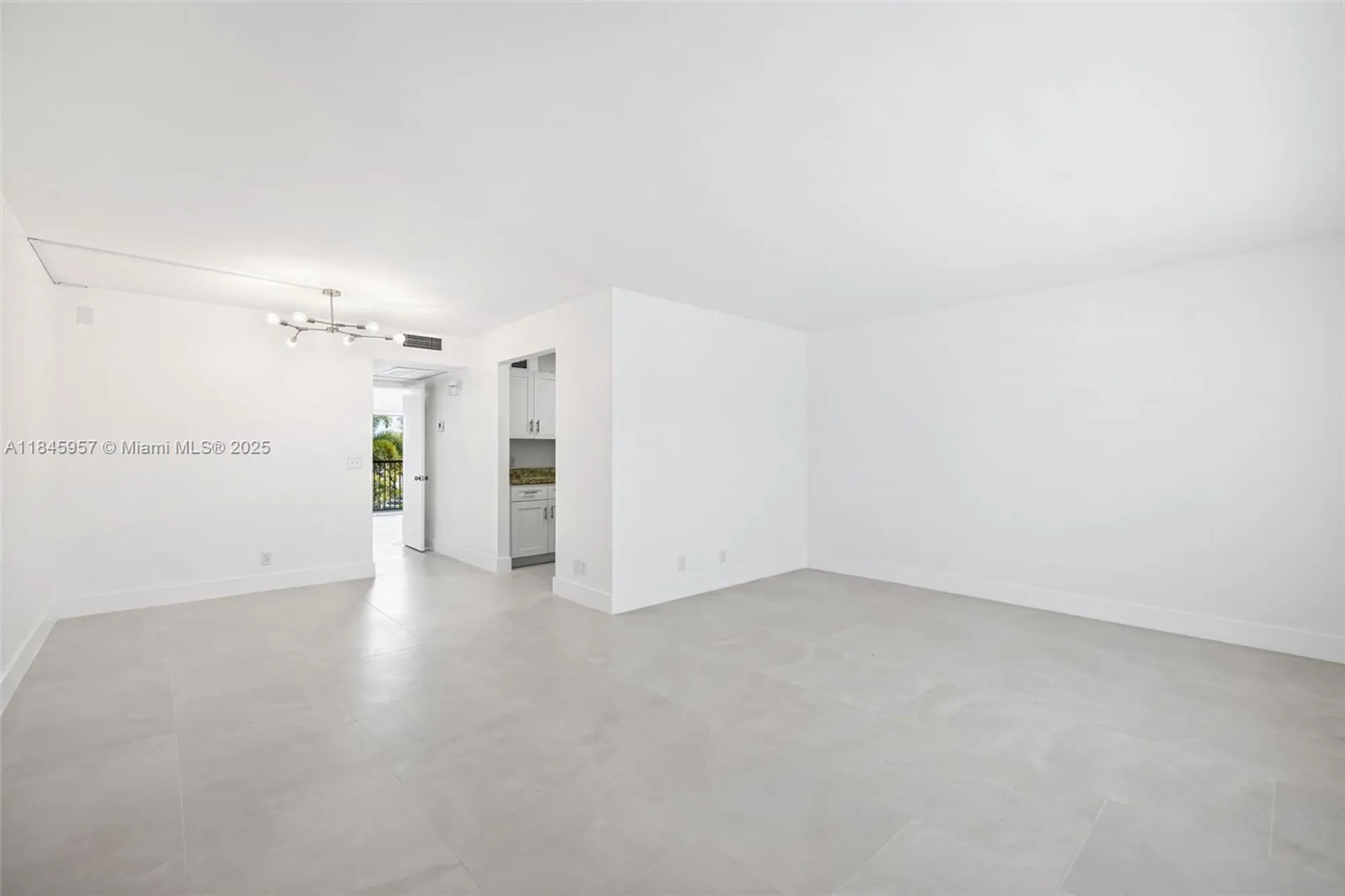 Property Slideshow image 3 of 21 | 13455 sw 9th ct apt 315j, Pembroke Pines, FL, 33027
