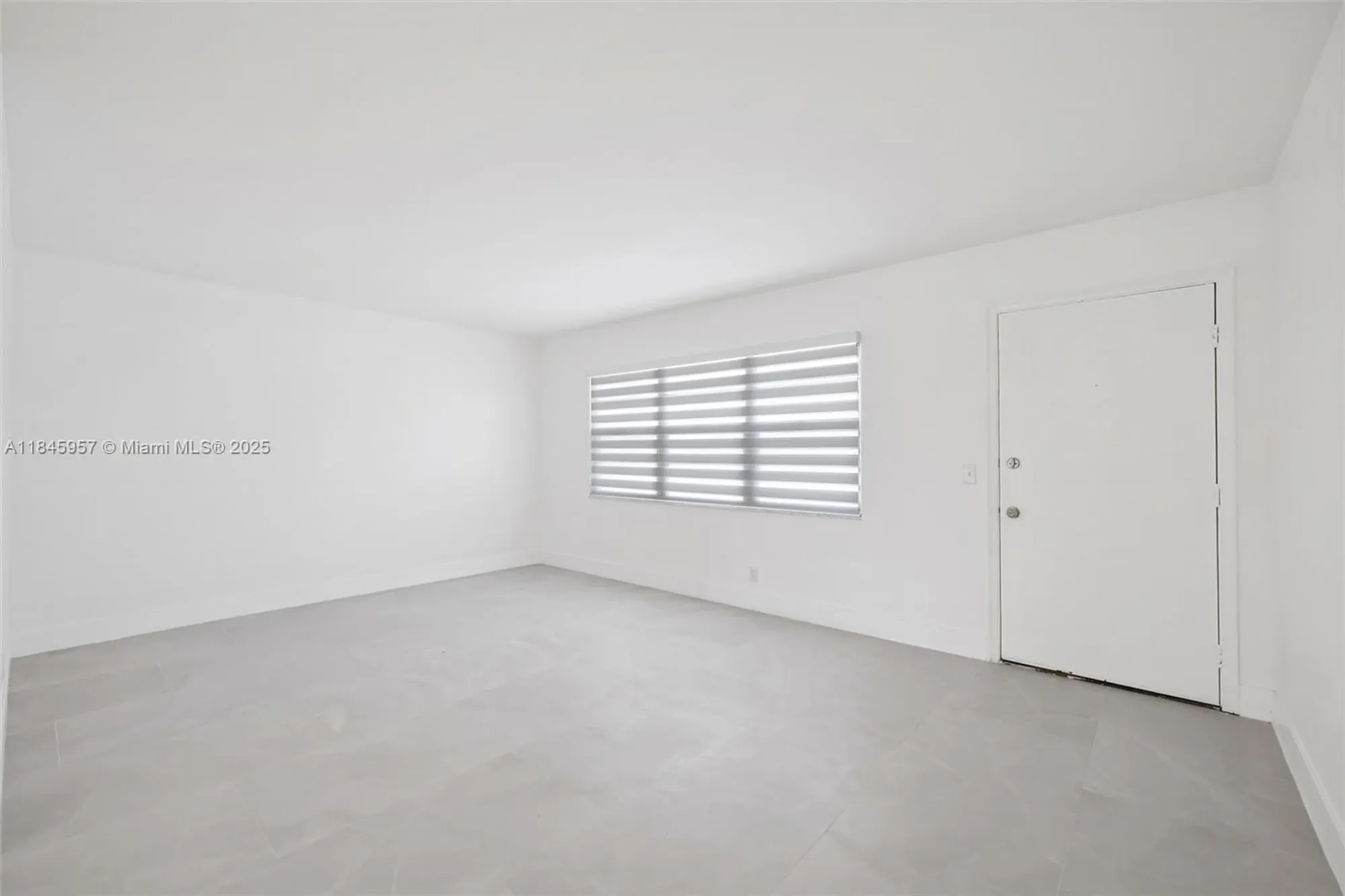 Property Slideshow image 6 of 21 | 13455 sw 9th ct apt 315j, Pembroke Pines, FL, 33027