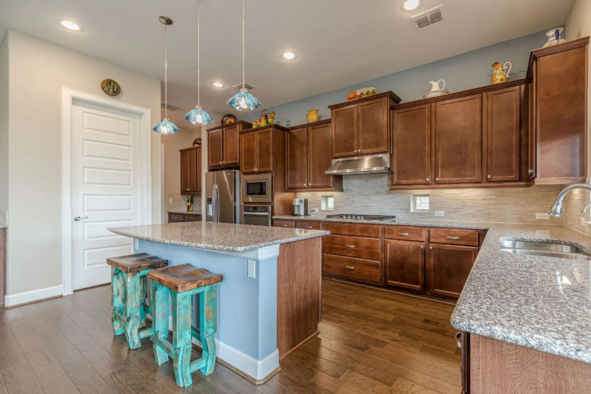 Property Slideshow image 15 of 40 | 112 learning elm dr, San Marcos, TX, 78666