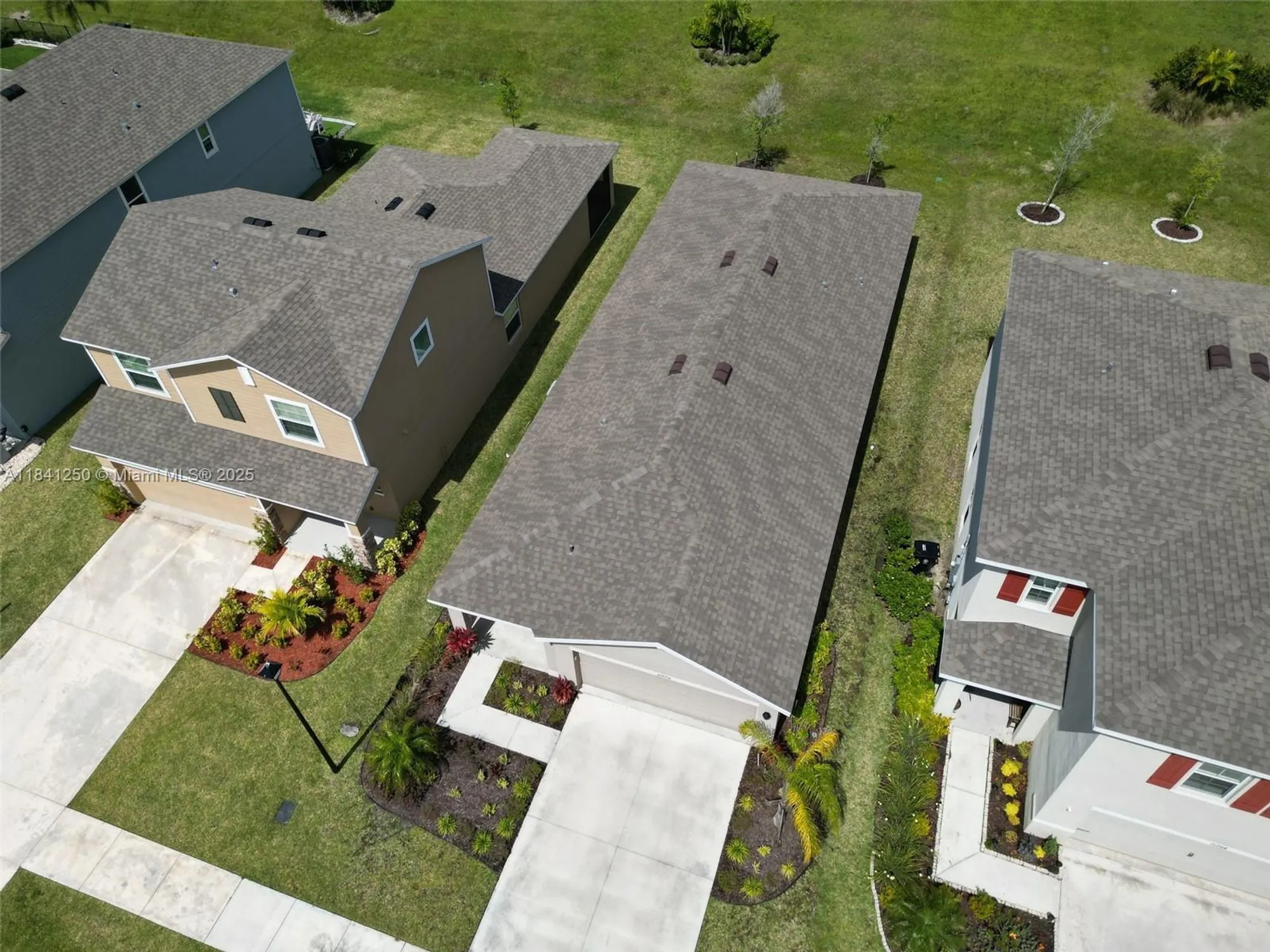 Property Slideshow image 5 of 56 | 10770 sw vasari way, Port St Lucie, FL, 34987