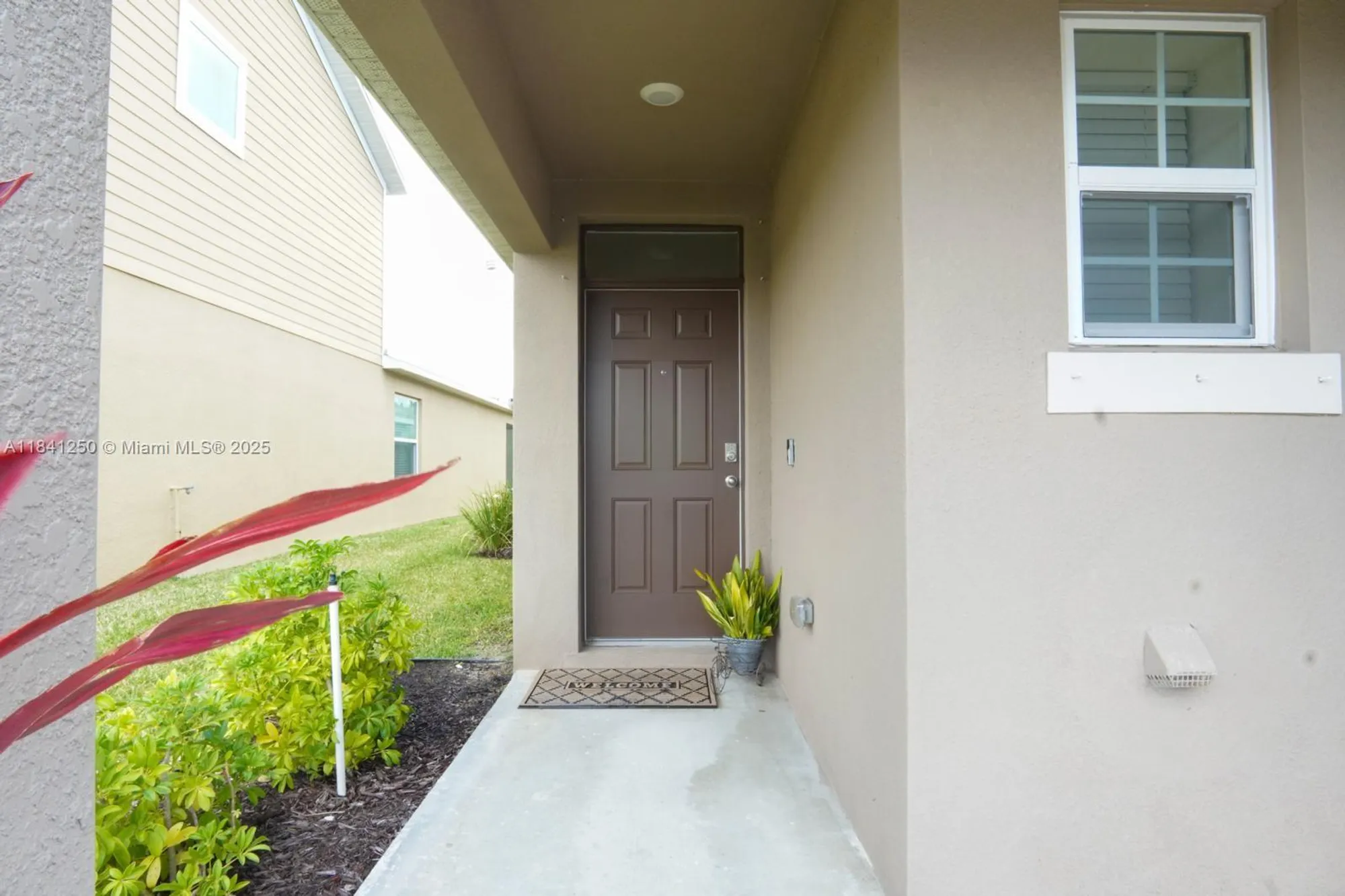 Property Slideshow image 7 of 56 | 10770 sw vasari way, Port St Lucie, FL, 34987