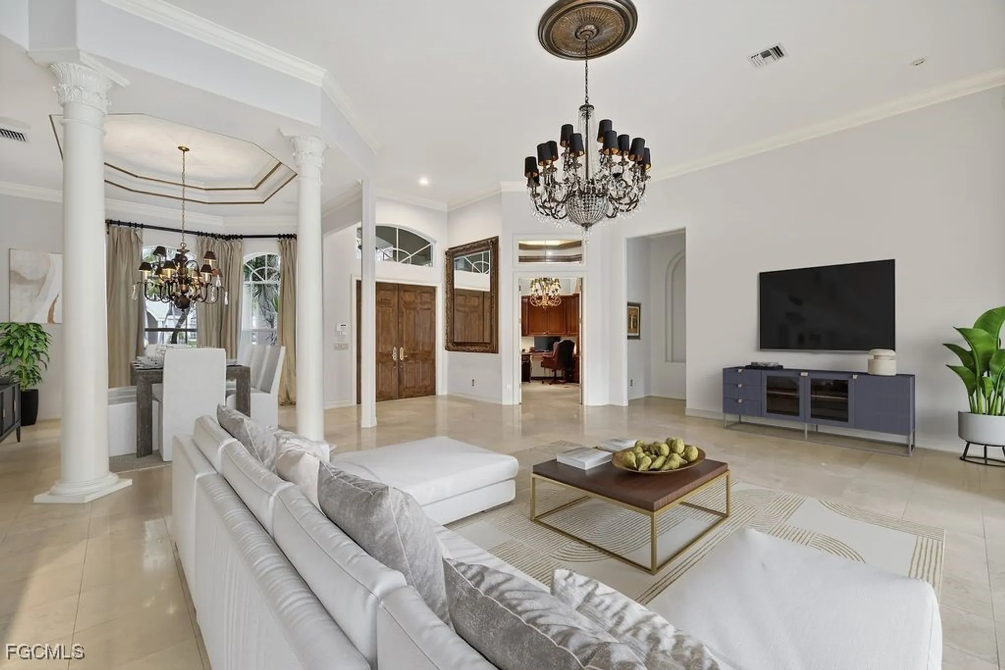 Property Slideshow image 10 of 50 | 14500 ocean bluff dr, Fort Myers, FL, 33908