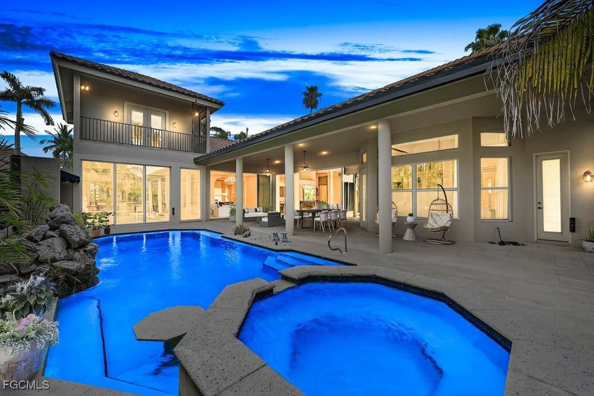 Property Slideshow image 3 of 50 | 14500 ocean bluff dr, Fort Myers, FL, 33908