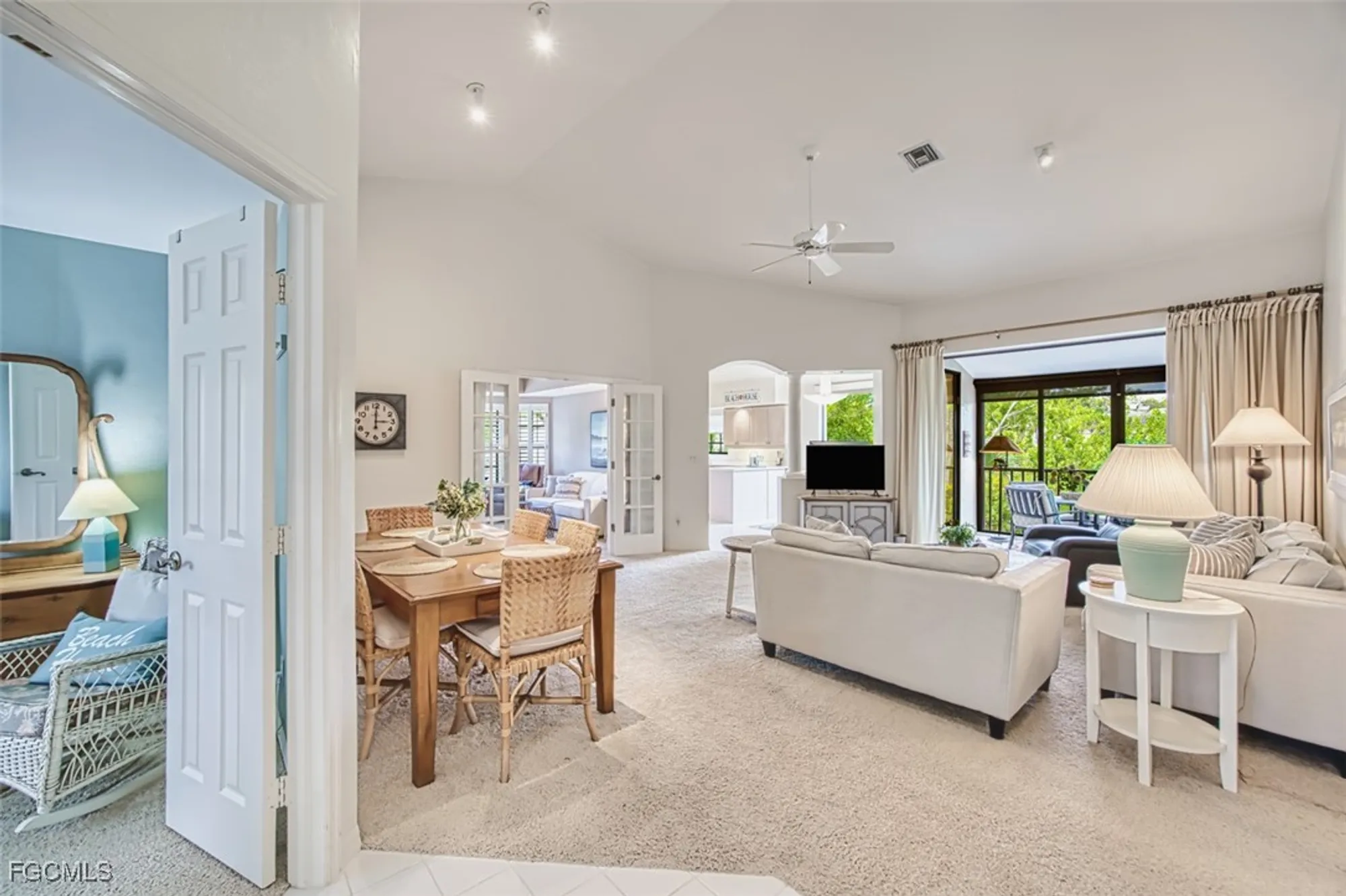 Property Slideshow image 15 of 49 | 27024 oakwood lake dr, Bonita Springs, FL, 34134