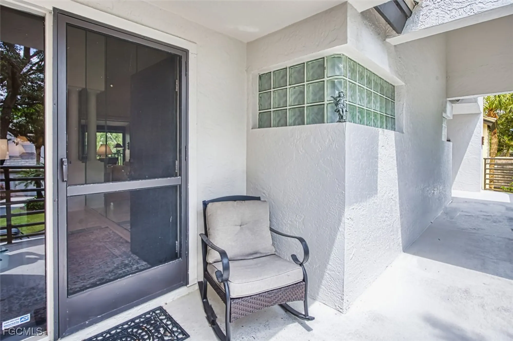 Property Slideshow image 11 of 49 | 27024 oakwood lake dr, Bonita Springs, FL, 34134