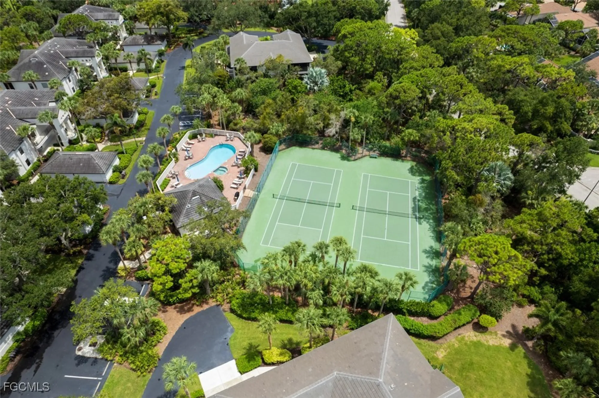 Property Slideshow image 37 of 49 | 27024 oakwood lake dr, Bonita Springs, FL, 34134