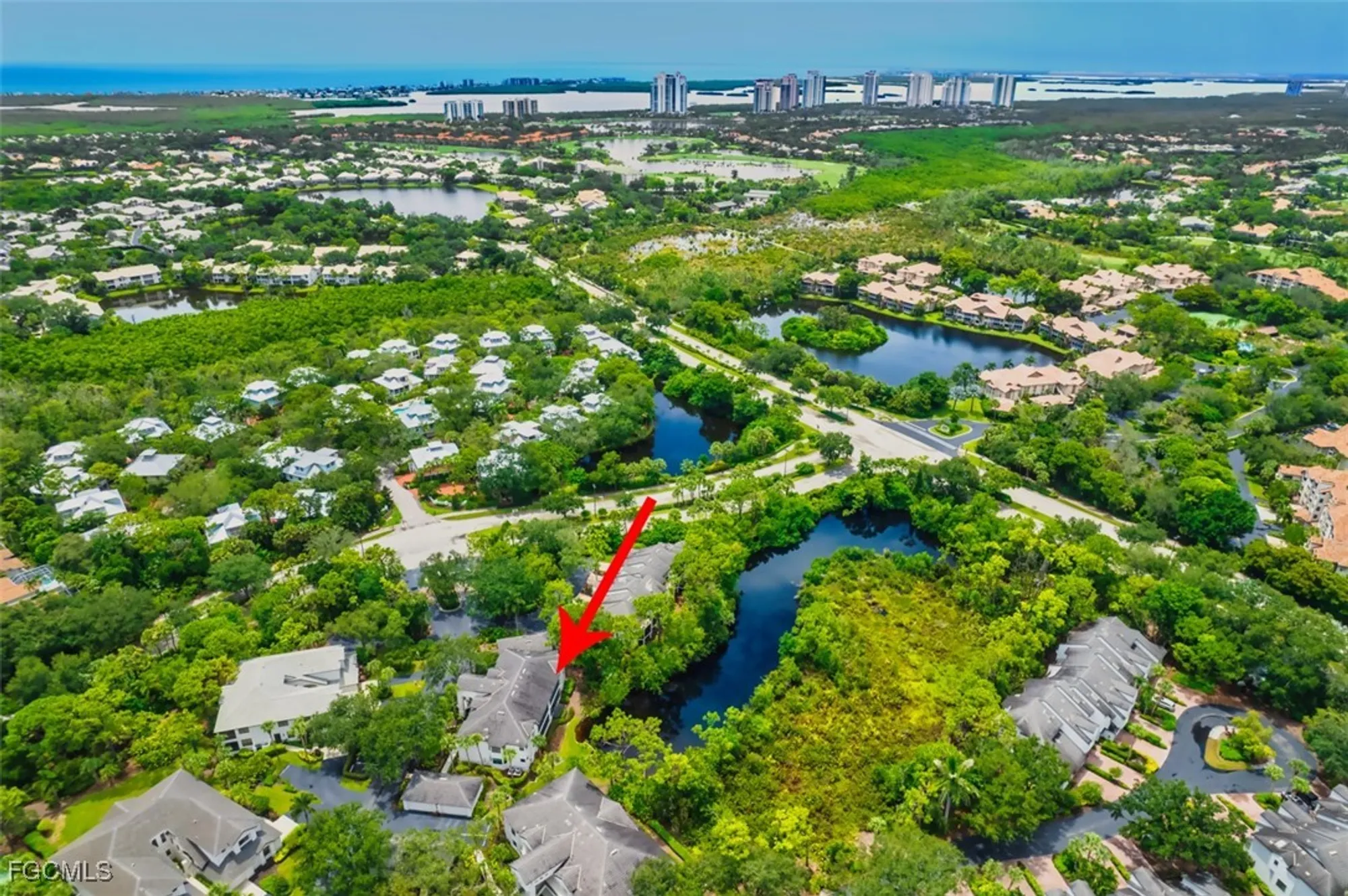 Property Slideshow image 7 of 49 | 27024 oakwood lake dr, Bonita Springs, FL, 34134