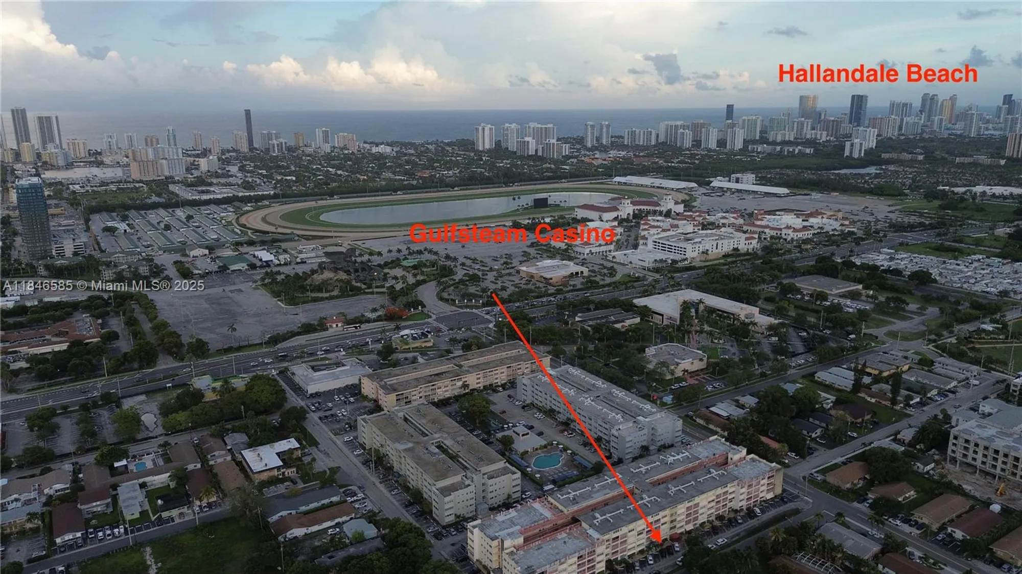 Property Slideshow image 11 of 12 | 215 se 3rd ave 102c, Hallandale Beach, FL, 33009