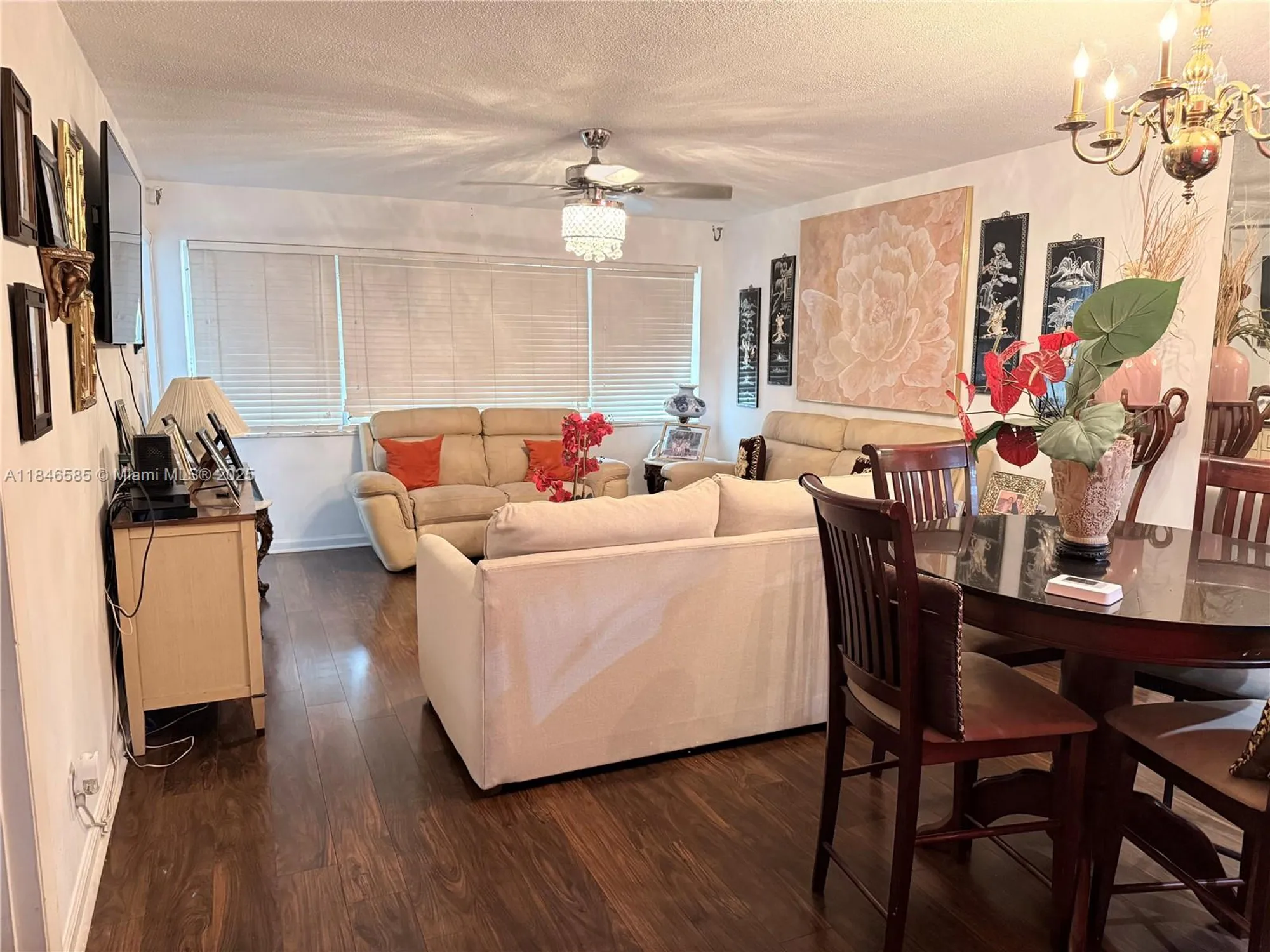 Property Slideshow image 4 of 12 | 215 se 3rd ave 102c, Hallandale Beach, FL, 33009