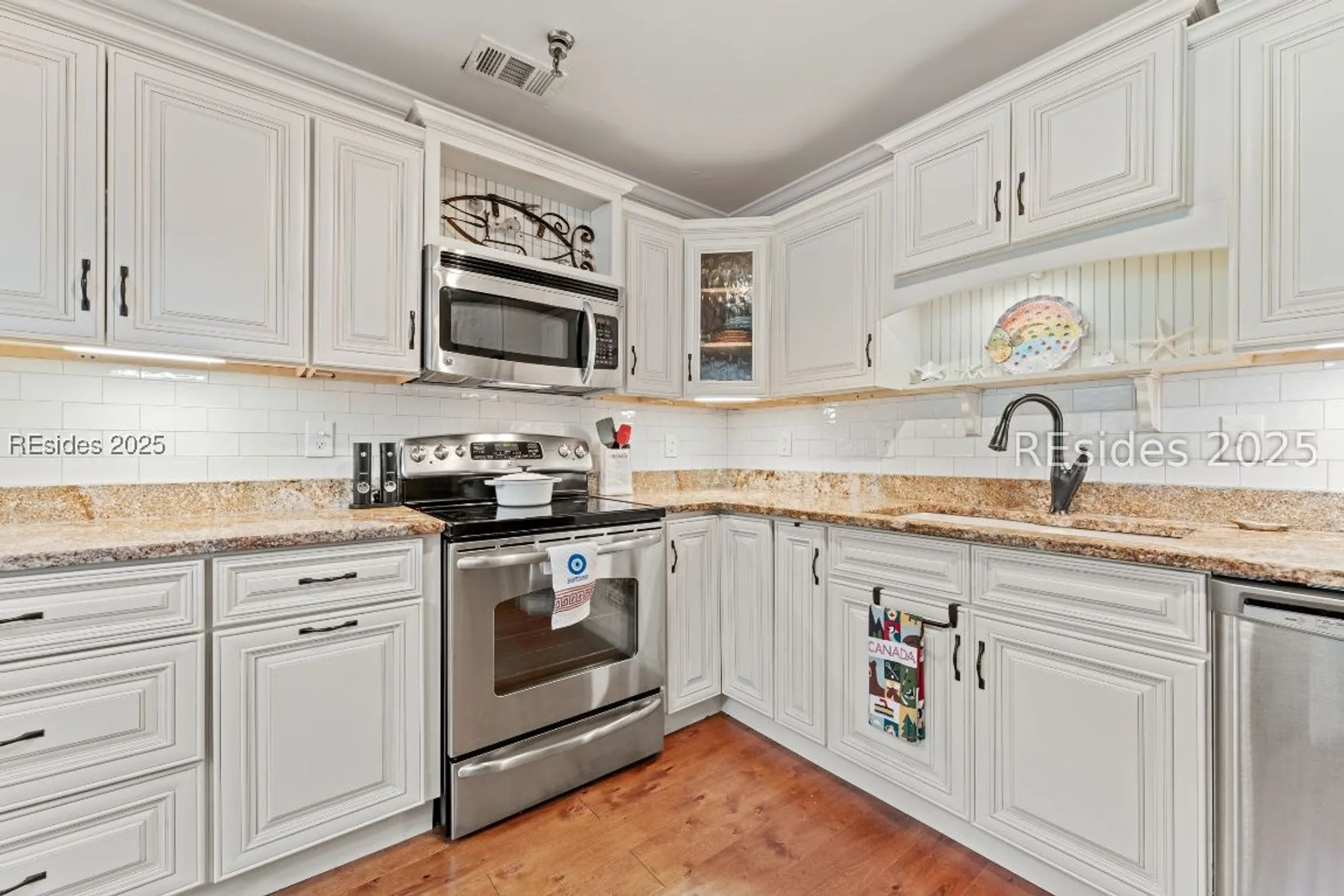 Property Slideshow image 24 of 66 | 73 skull creek dr 316, Hilton Head Island, SC, 29926