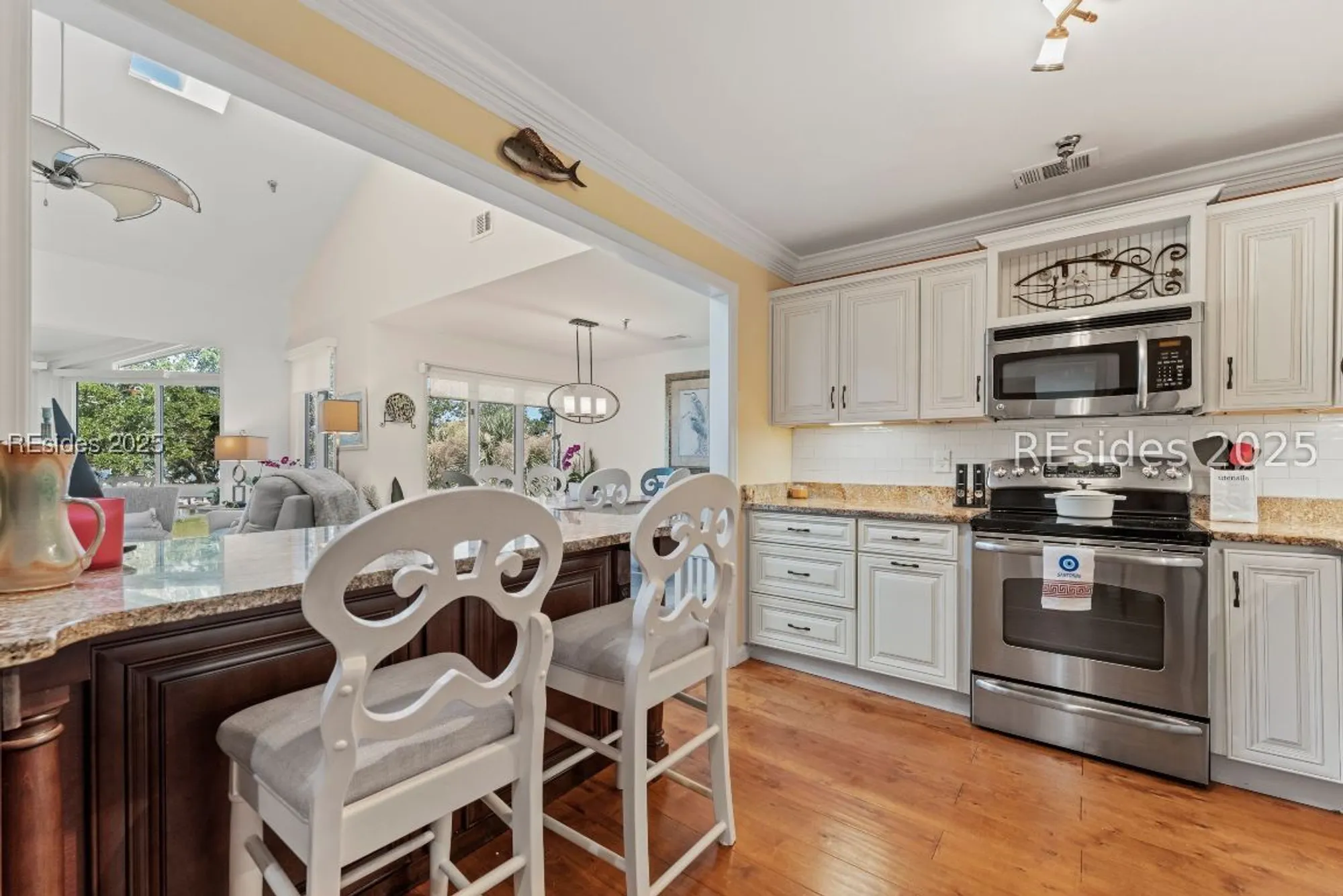 Property Slideshow image 27 of 66 | 73 skull creek dr 316, Hilton Head Island, SC, 29926