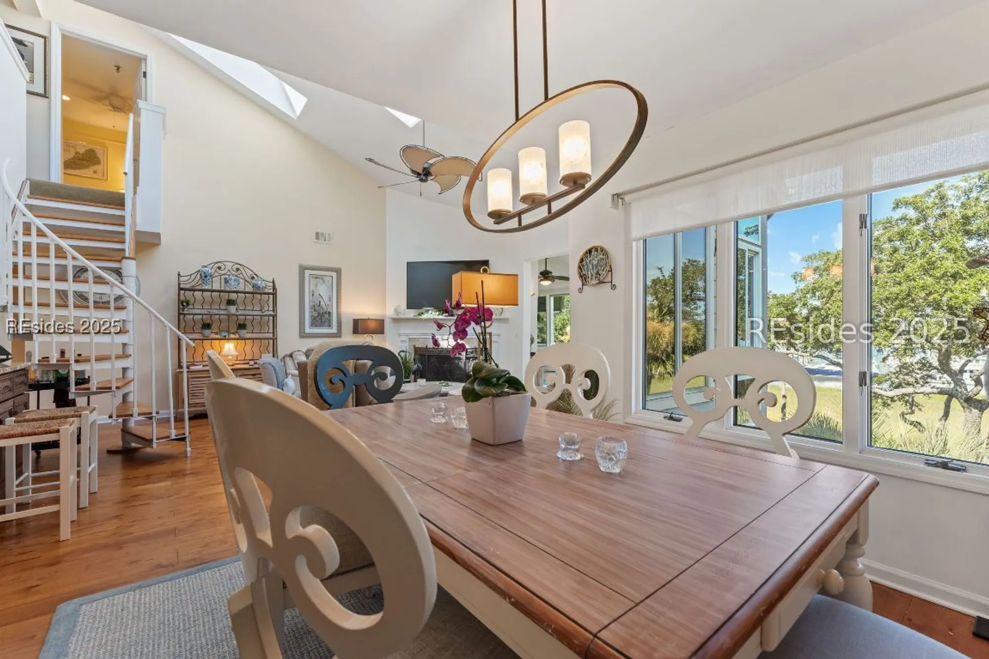 Property Slideshow image 20 of 66 | 73 skull creek dr 316, Hilton Head Island, SC, 29926