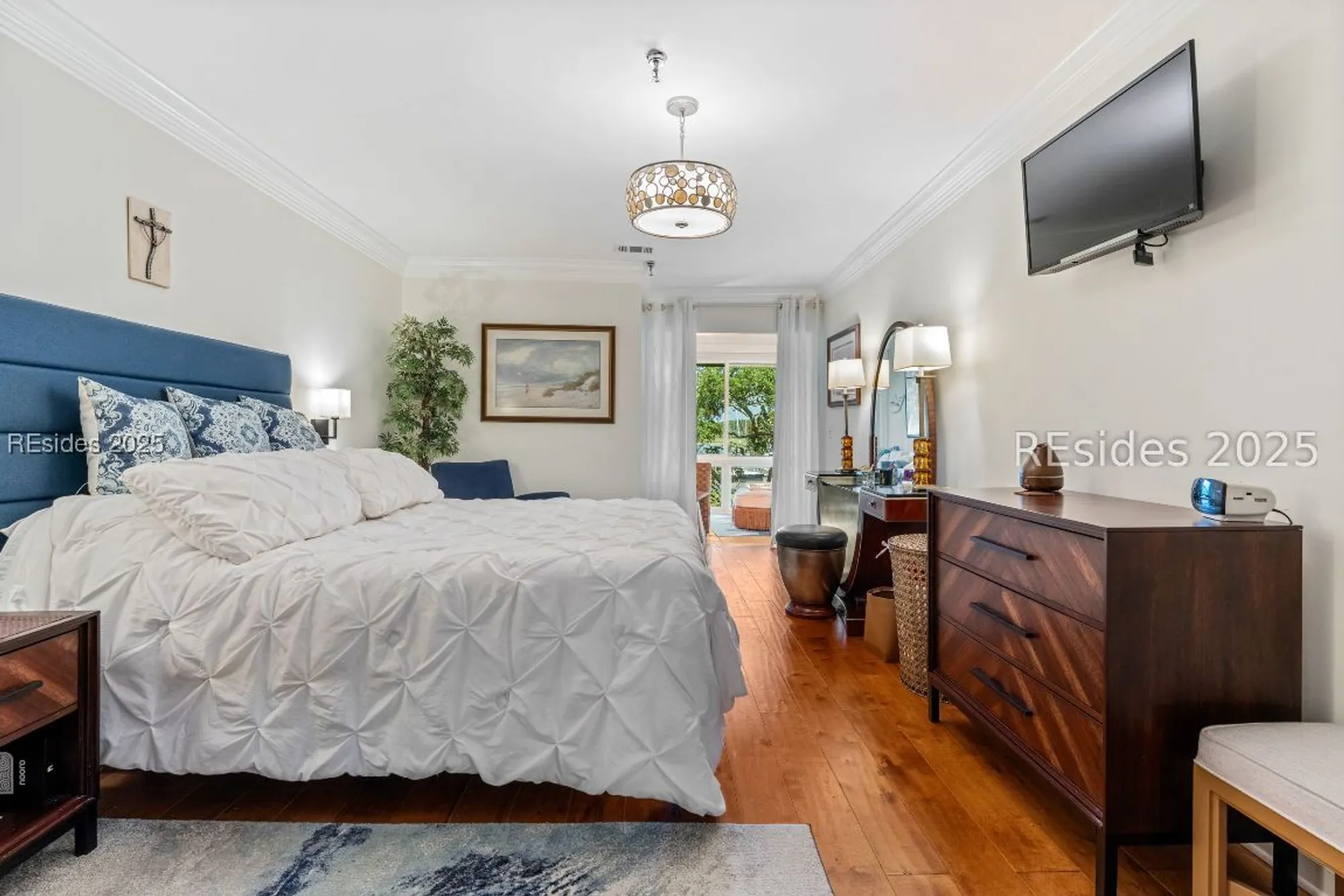 Property Slideshow image 35 of 66 | 73 skull creek dr 316, Hilton Head Island, SC, 29926