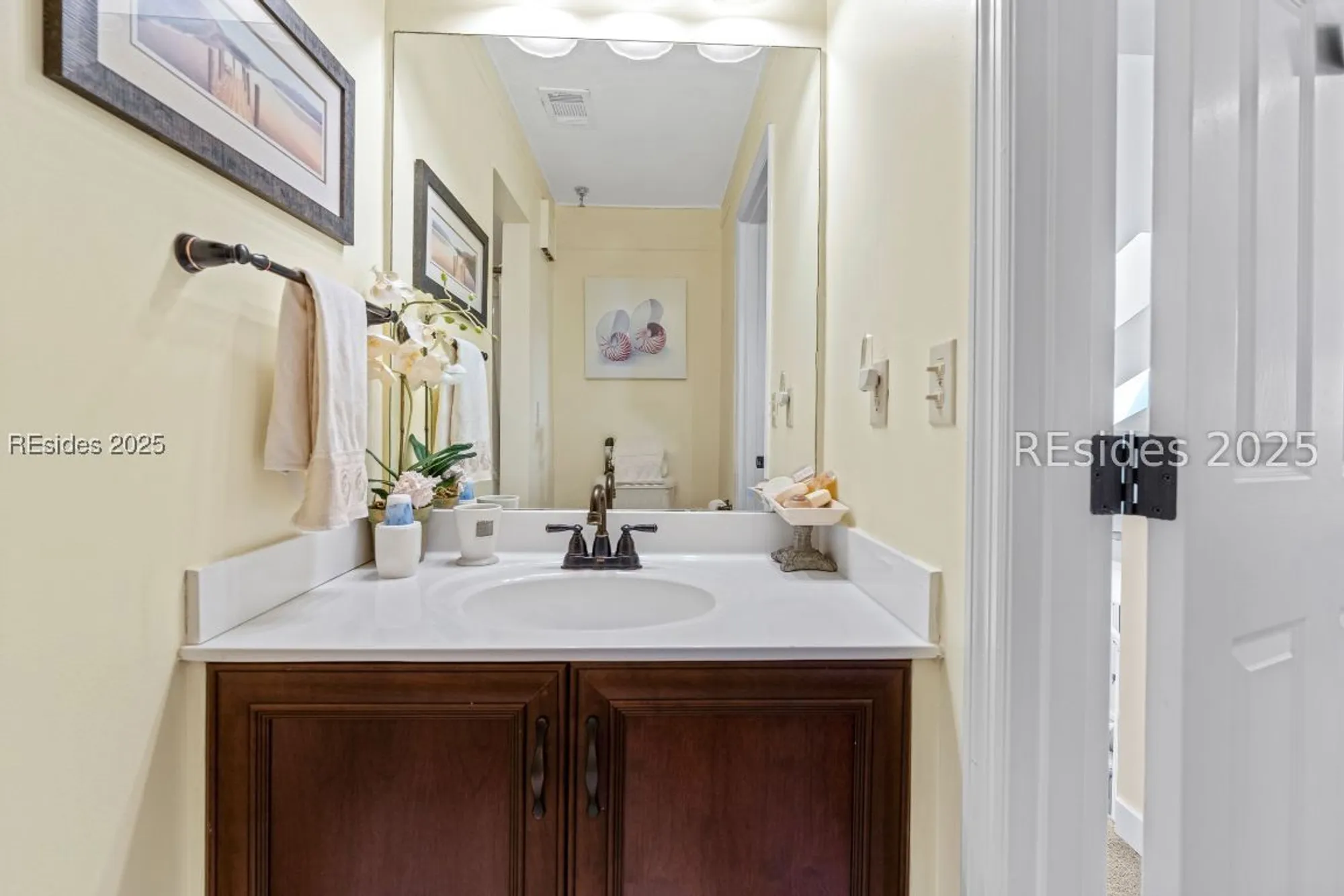 Property Slideshow image 45 of 66 | 73 skull creek dr 316, Hilton Head Island, SC, 29926