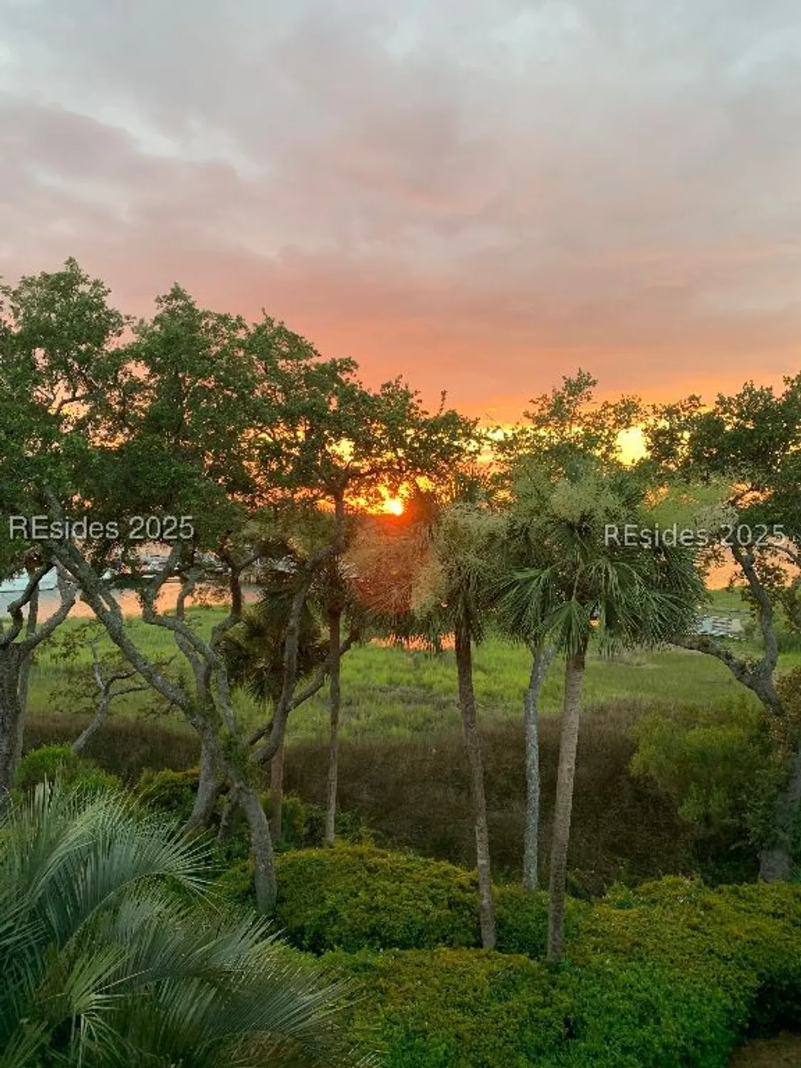 Property Slideshow image 4 of 66 | 73 skull creek dr 316, Hilton Head Island, SC, 29926