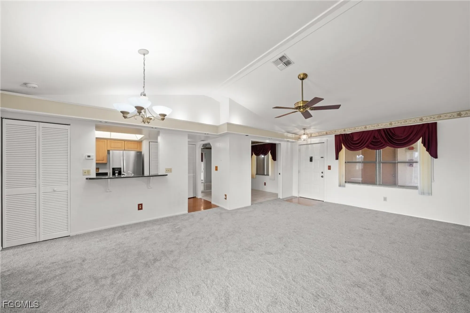 Property Slideshow image 11 of 31 | 13276 white marsh ln 3533, Fort Myers, FL, 33912