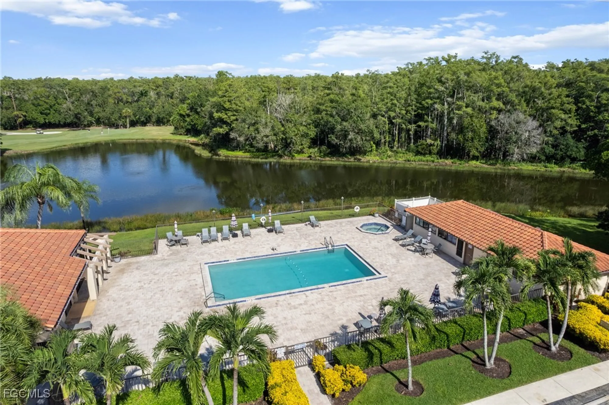 Property Slideshow image 2 of 31 | 13276 white marsh ln 3533, Fort Myers, FL, 33912