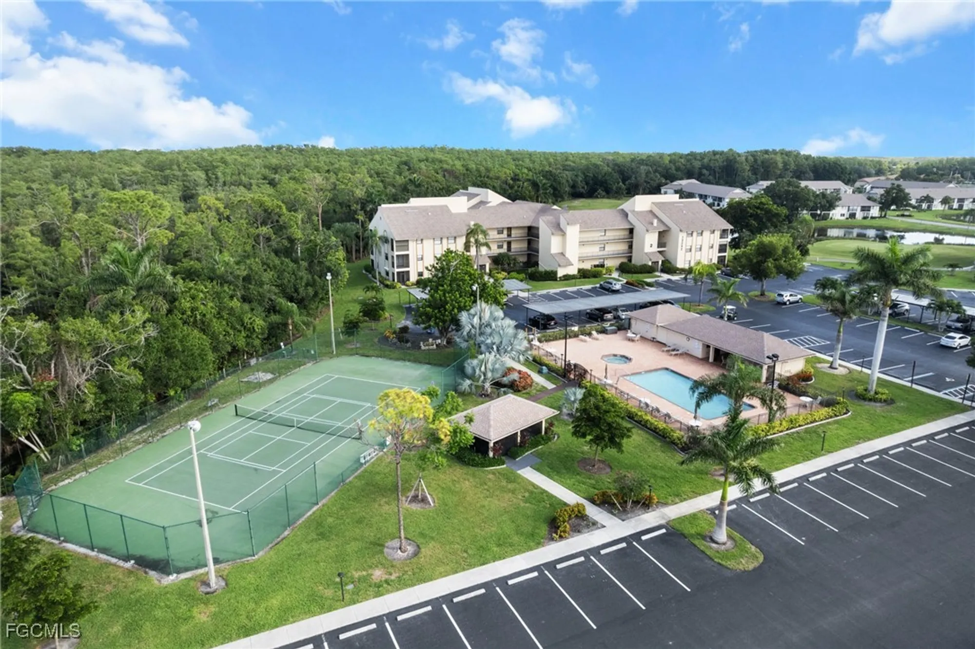 Property Slideshow image 3 of 31 | 13276 white marsh ln 3533, Fort Myers, FL, 33912