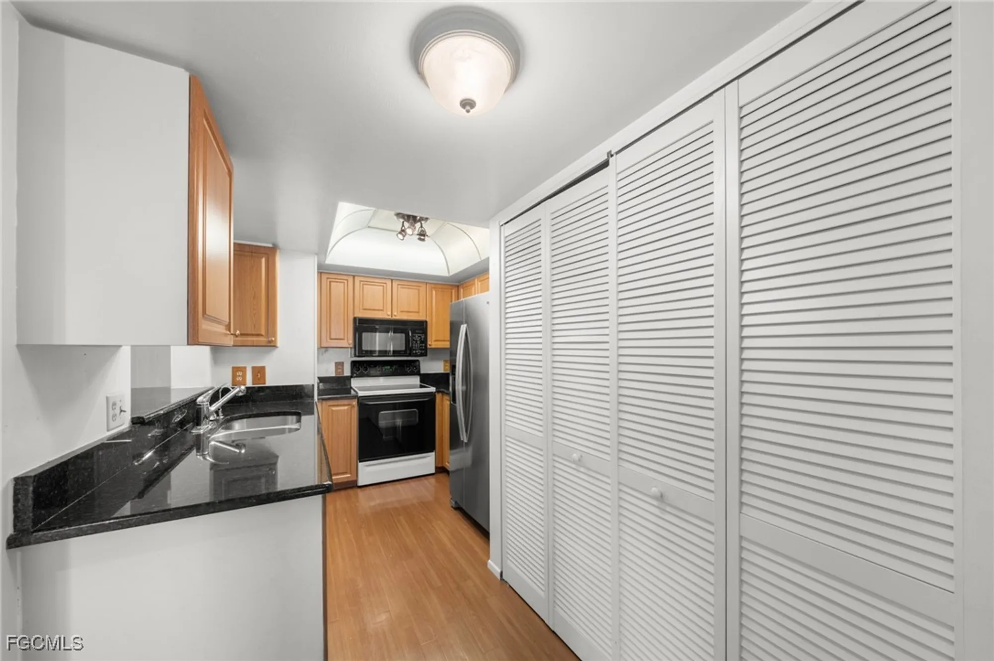 Property Slideshow image 4 of 31 | 13276 white marsh ln 3533, Fort Myers, FL, 33912