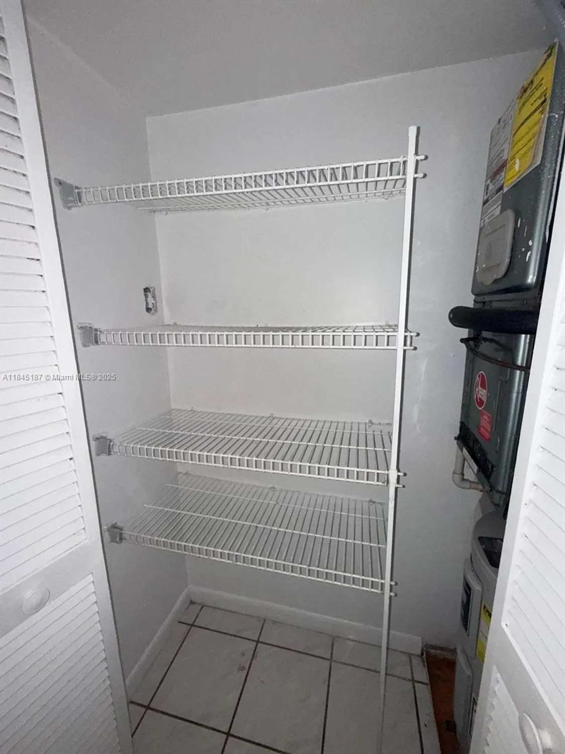 Property Slideshow image 14 of 29 | 5800 nw 64th ave 306, Tamarac, FL, 33319