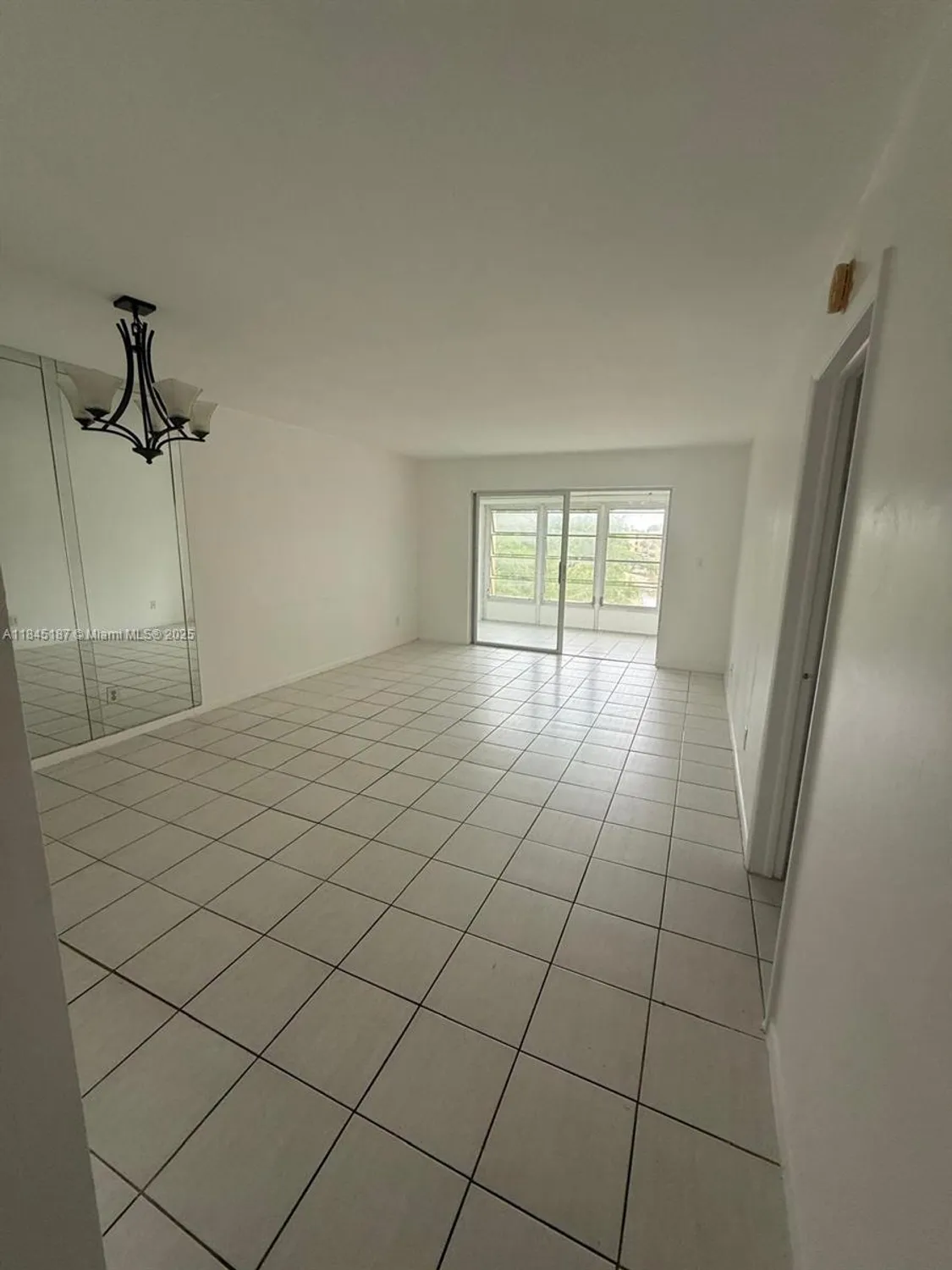 Property Slideshow image 3 of 29 | 5800 nw 64th ave 306, Tamarac, FL, 33319