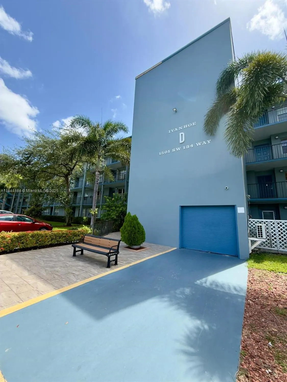 Property Slideshow image 1 of 37 | 1501 sw 134th way 206d, Pembroke Pines, FL, 33027