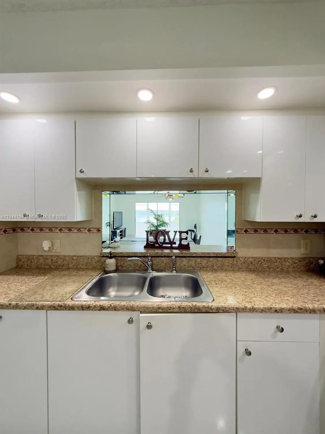 Property Slideshow image 32 of 37 | 1501 sw 134th way 206d, Pembroke Pines, FL, 33027