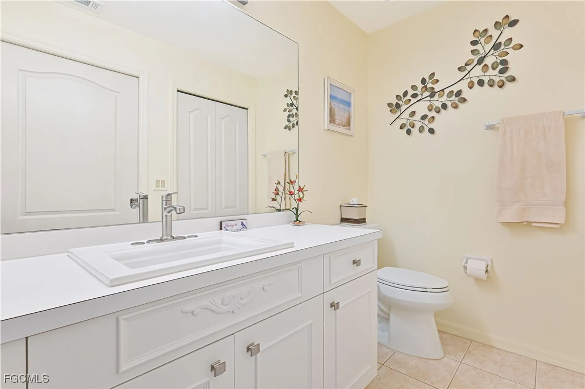 Property Slideshow image 18 of 50 | 14101 brant point cir 3204, Fort Myers, FL, 33919