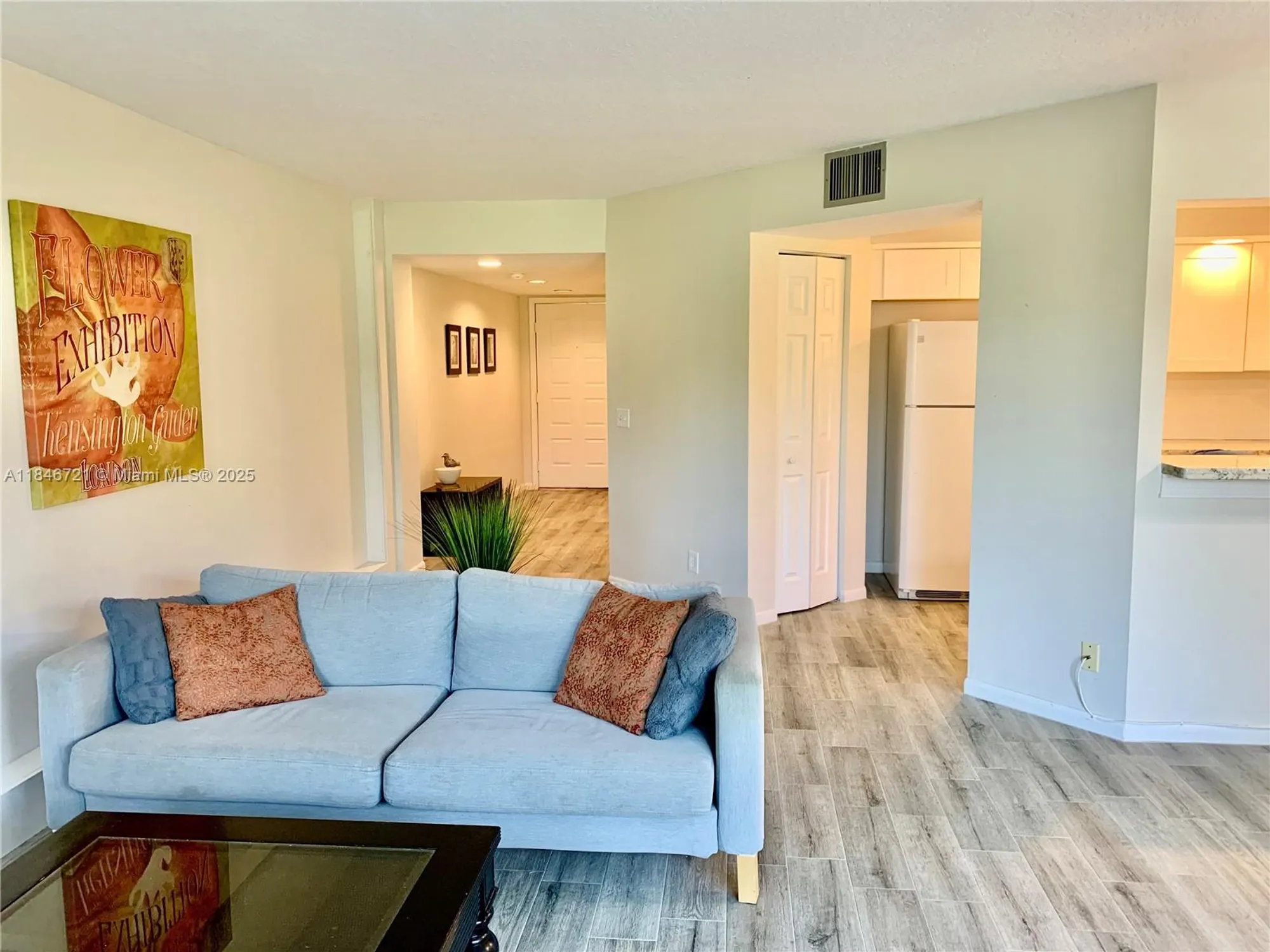Property Slideshow image 1 of 10 | 701 sw 128th ave apt 103f, Pembroke Pines, FL, 33027
