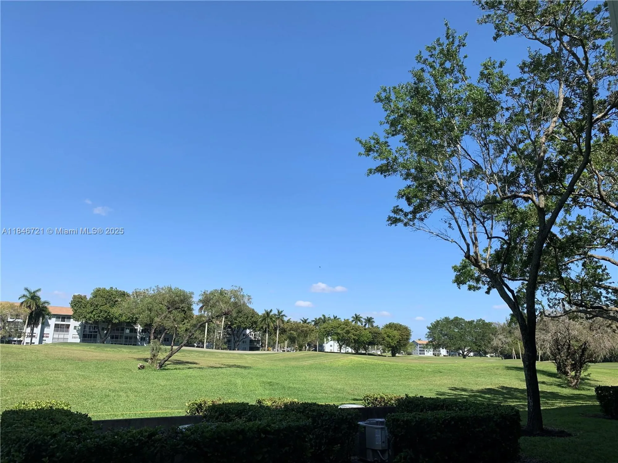 Property Slideshow image 10 of 10 | 701 sw 128th ave apt 103f, Pembroke Pines, FL, 33027