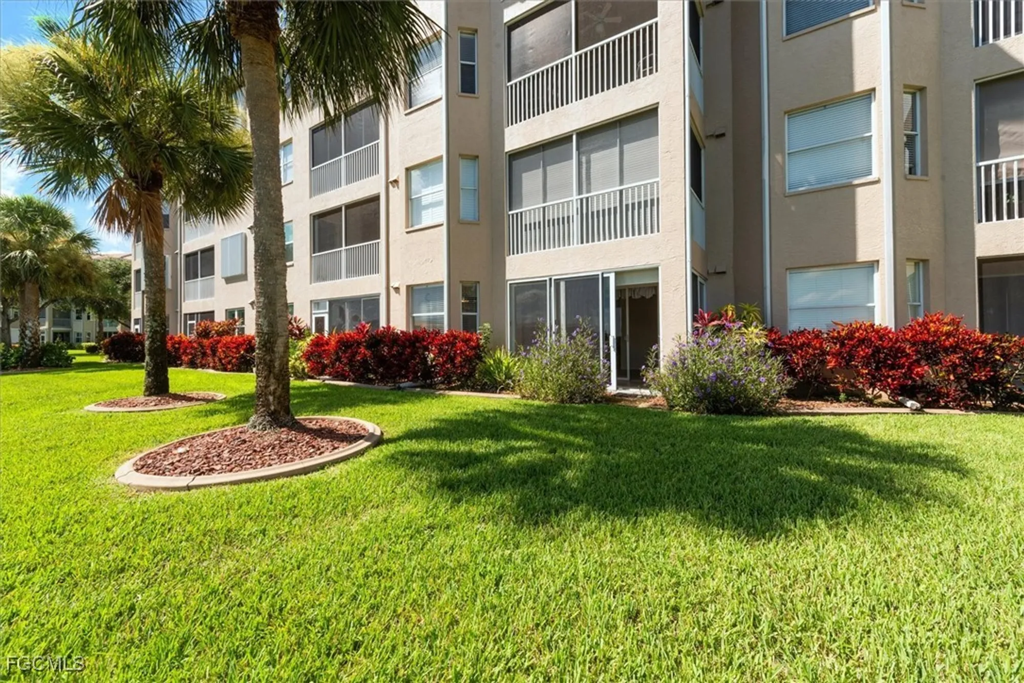 Property Slideshow image 25 of 35 | 14111 brant point cir 2103, Fort Myers, FL, 33919