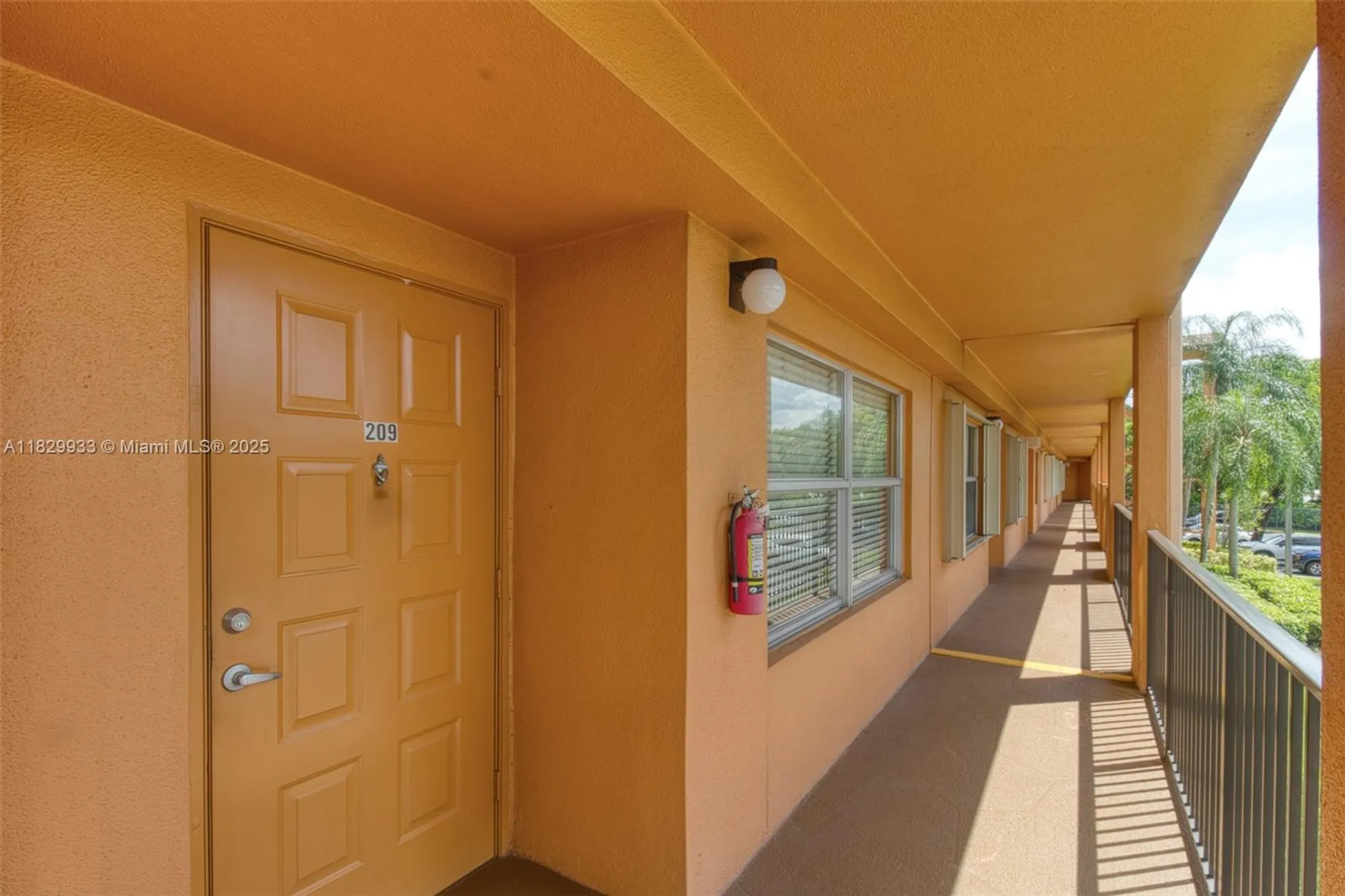 Property Slideshow image 29 of 35 | 571 sw 142nd ave 209o, Pembroke Pines, FL, 33027