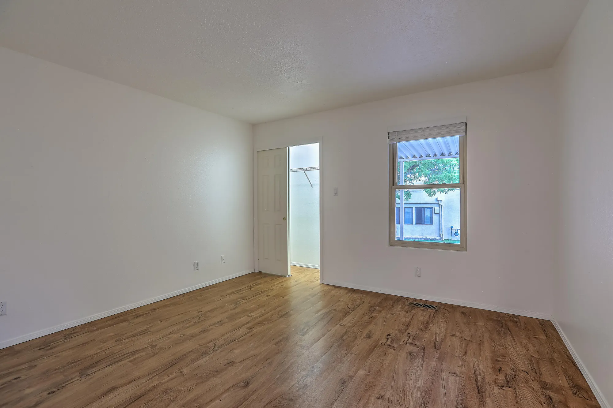 Property Slideshow image 16 of 27 | 3343 esplanade cir, Rio Rancho, NM, 87124