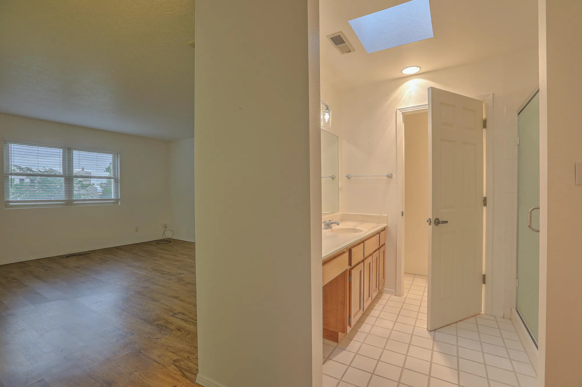Property Slideshow image 18 of 27 | 3343 esplanade cir, Rio Rancho, NM, 87124